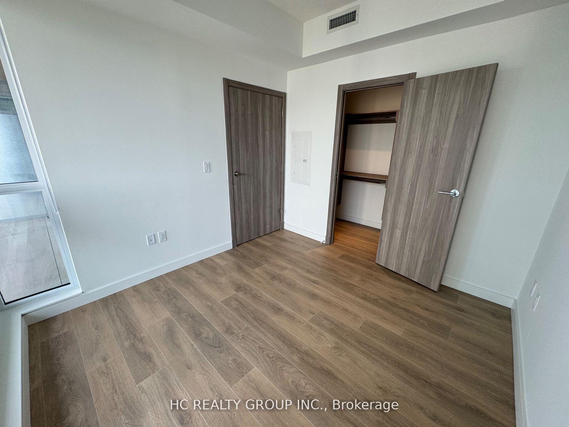 Photo 17 of Unit 2015, 27 Mcmahon Drive, North York, Bayview Village — HOMEH
