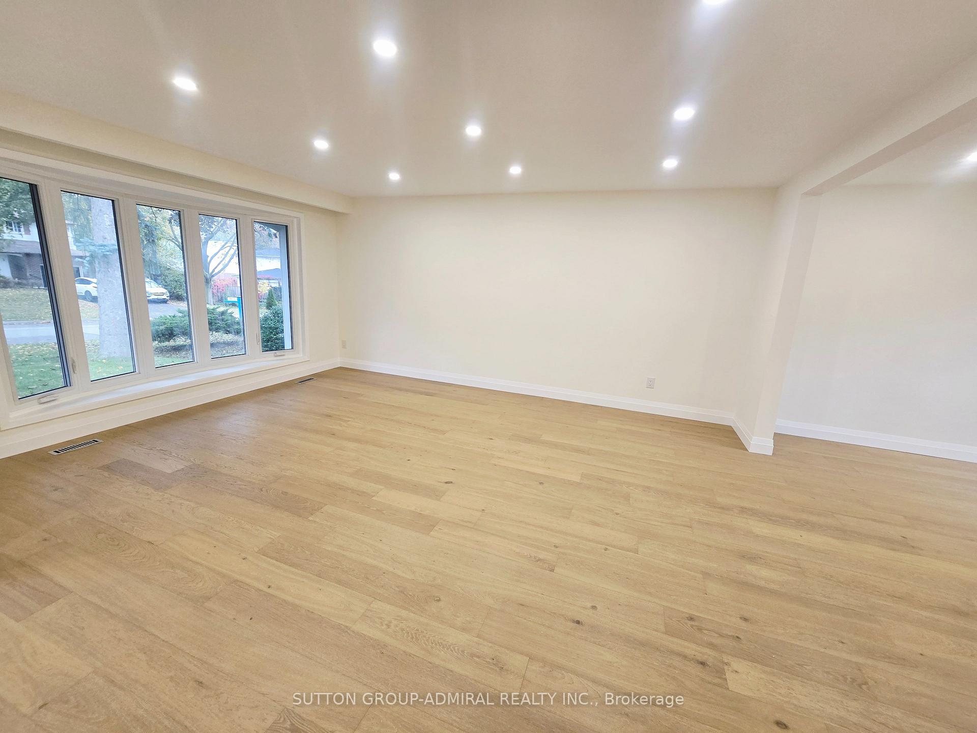 Photo 12 of 6 Shady Lane Crescent, Markham, Royal Orchard — HOMEH