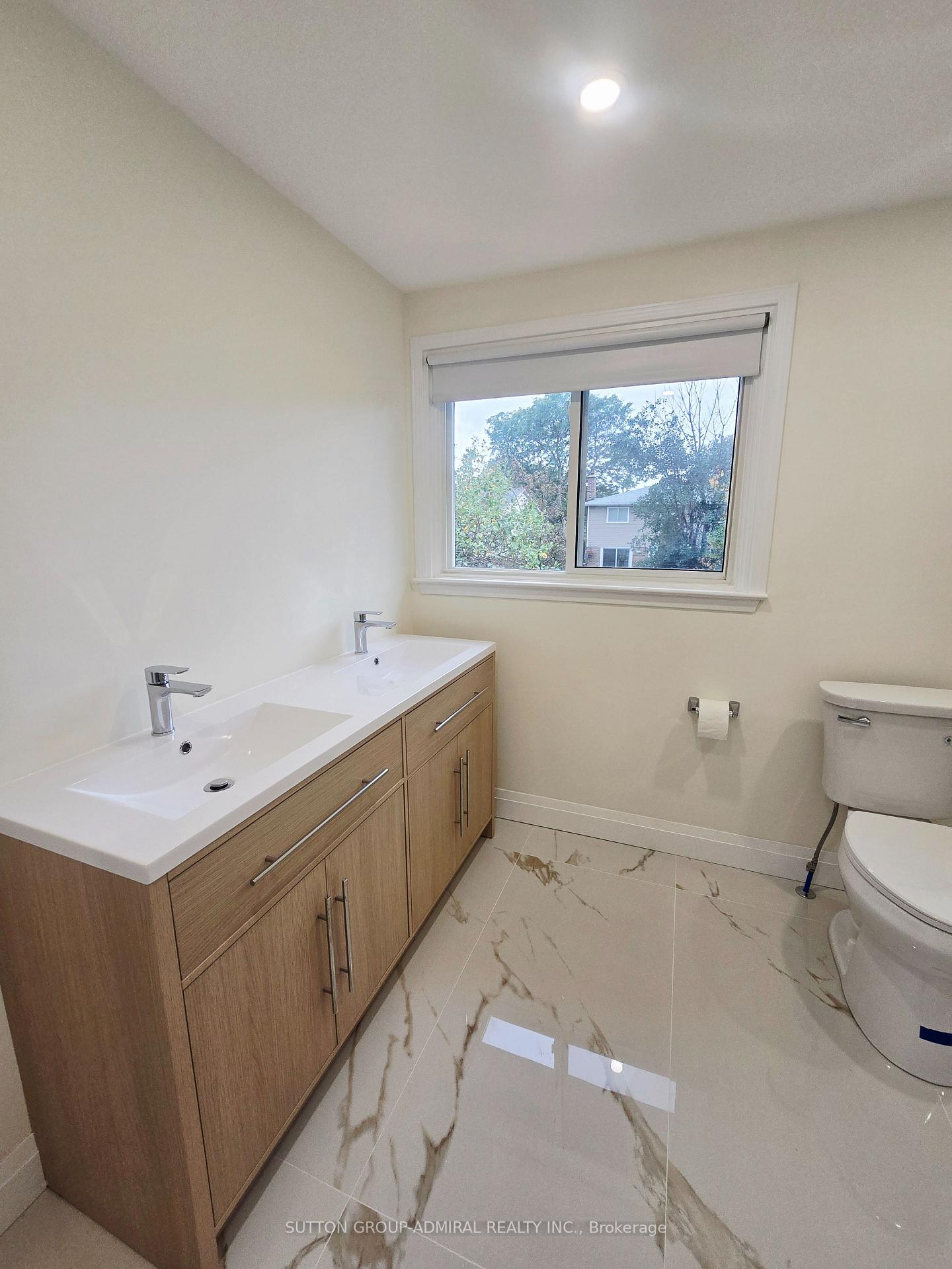 Photo 33 of 6 Shady Lane Crescent, Markham, Royal Orchard — HOMEH