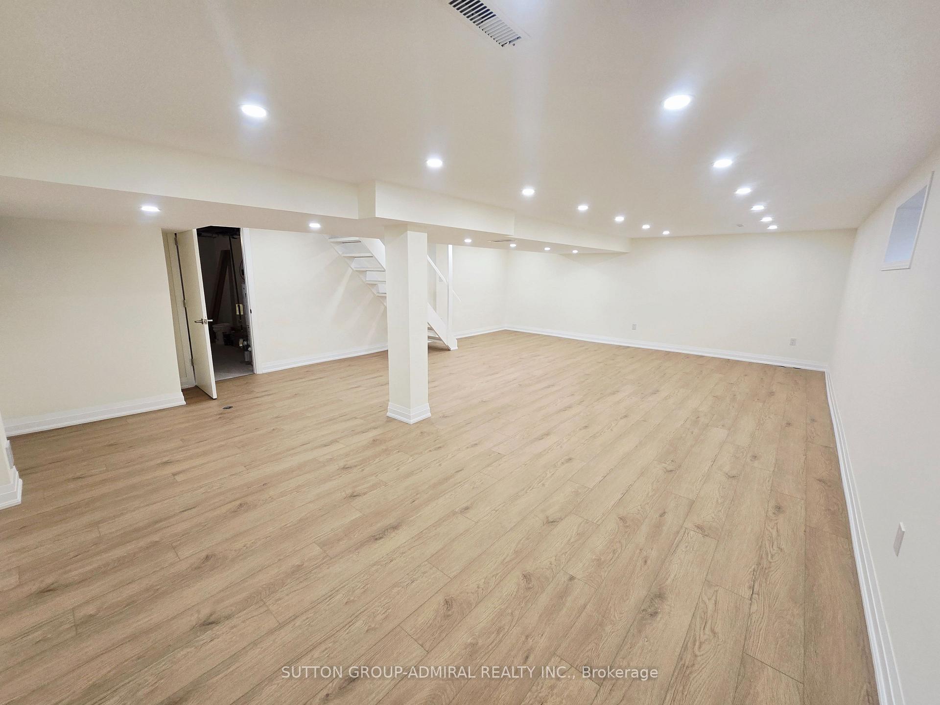 Photo 36 of 6 Shady Lane Crescent, Markham, Royal Orchard — HOMEH