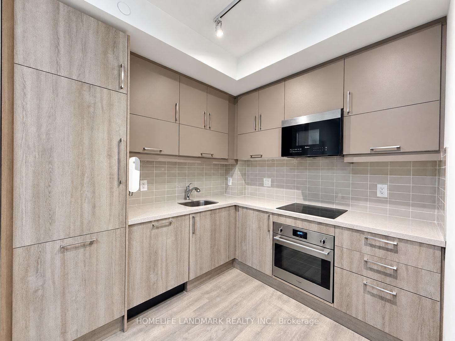Photo 4 of Unit 838, 8119 Birchmount Road, Markham, Unionville — HOMEH