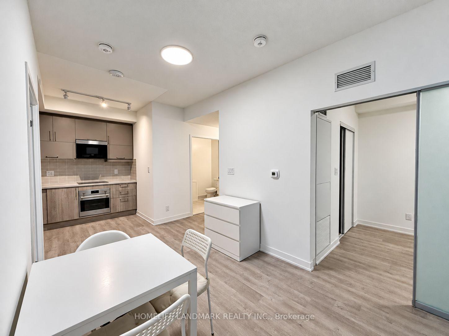 Photo 15 of Unit 838, 8119 Birchmount Road, Markham, Unionville — HOMEH