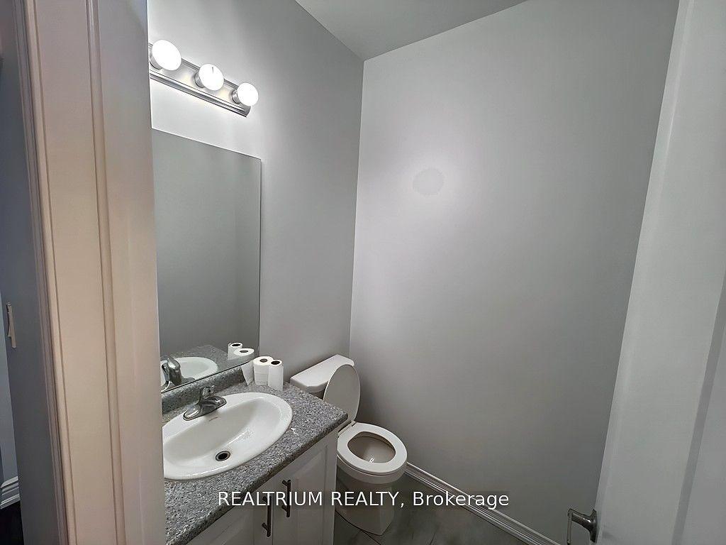 Photo 4 of 232 Diana Drive, Orillia — HOMEH