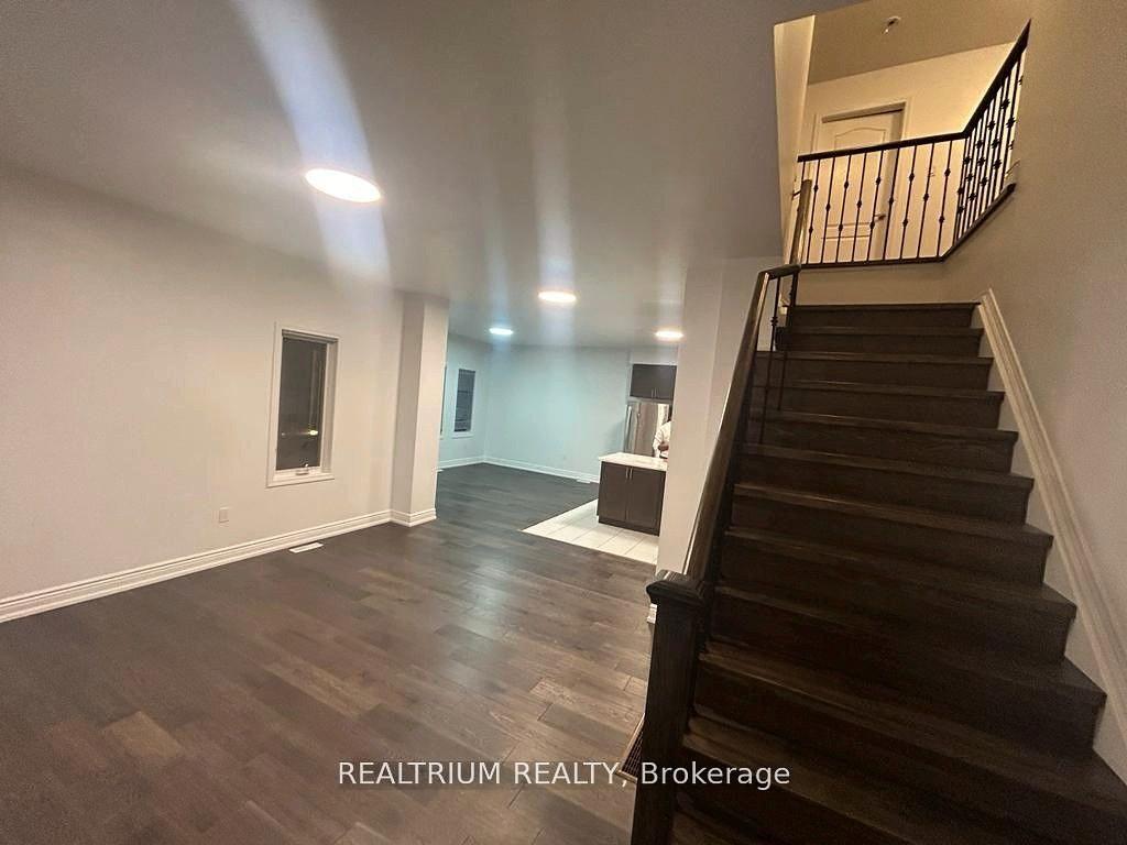 Photo 7 of 232 Diana Drive, Orillia — HOMEH
