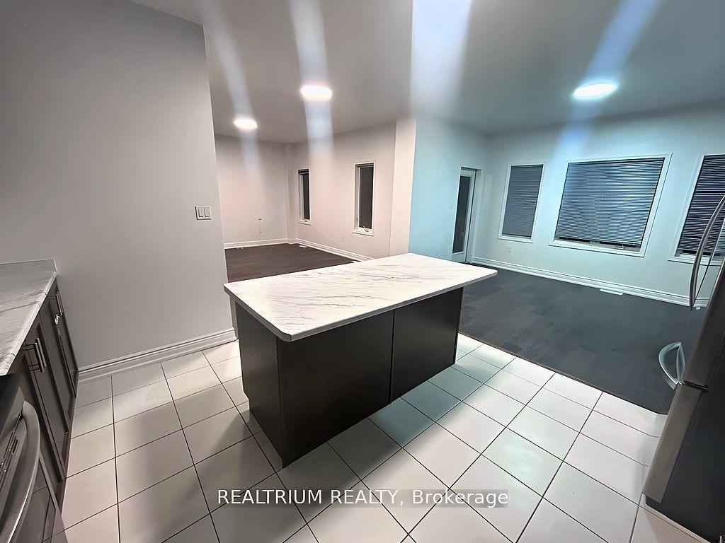 Photo 12 of 232 Diana Drive, Orillia — HOMEH