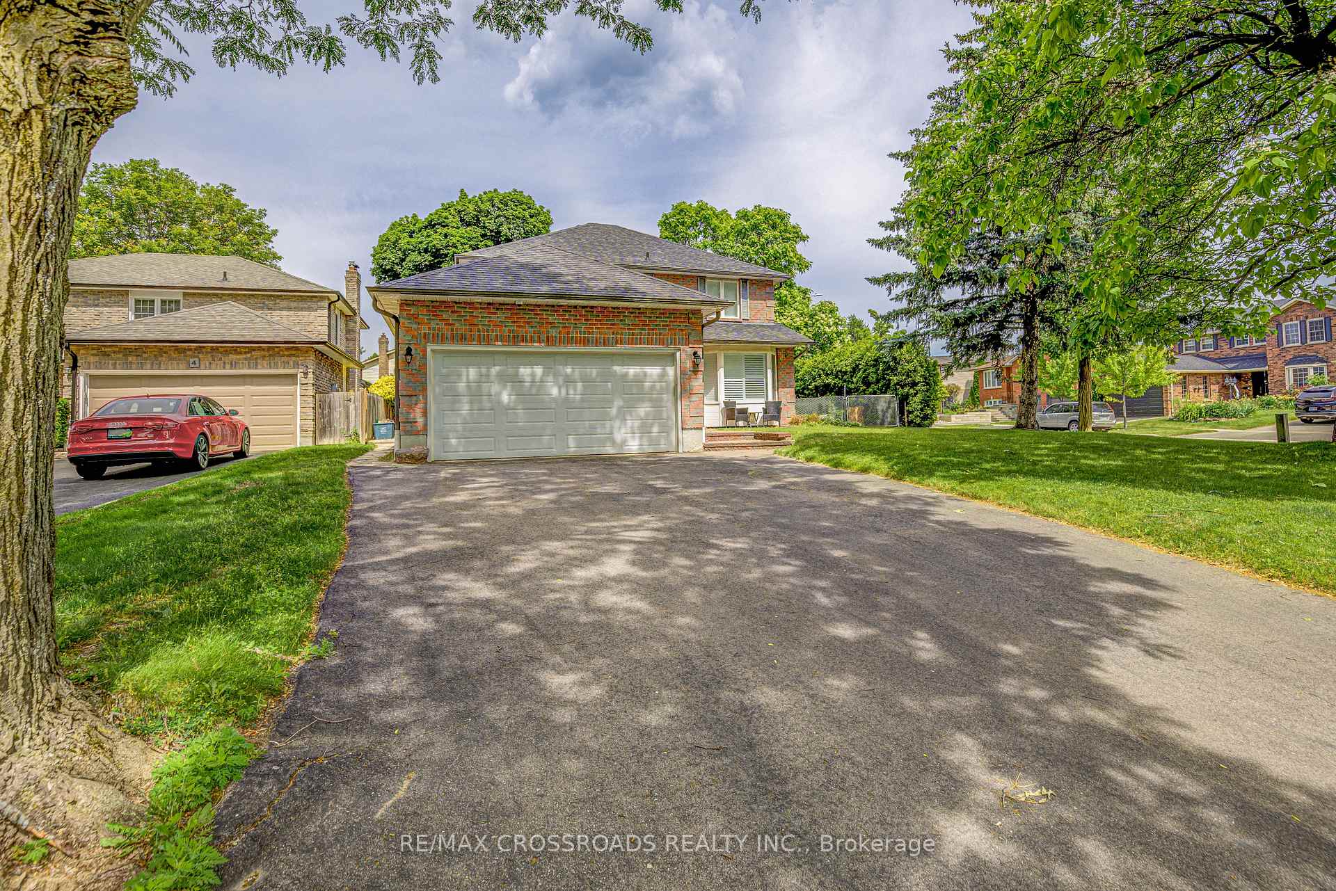 Photo 2 of 2 Viceregal Court, Whitby, Blue Grass Meadows — HOMEH