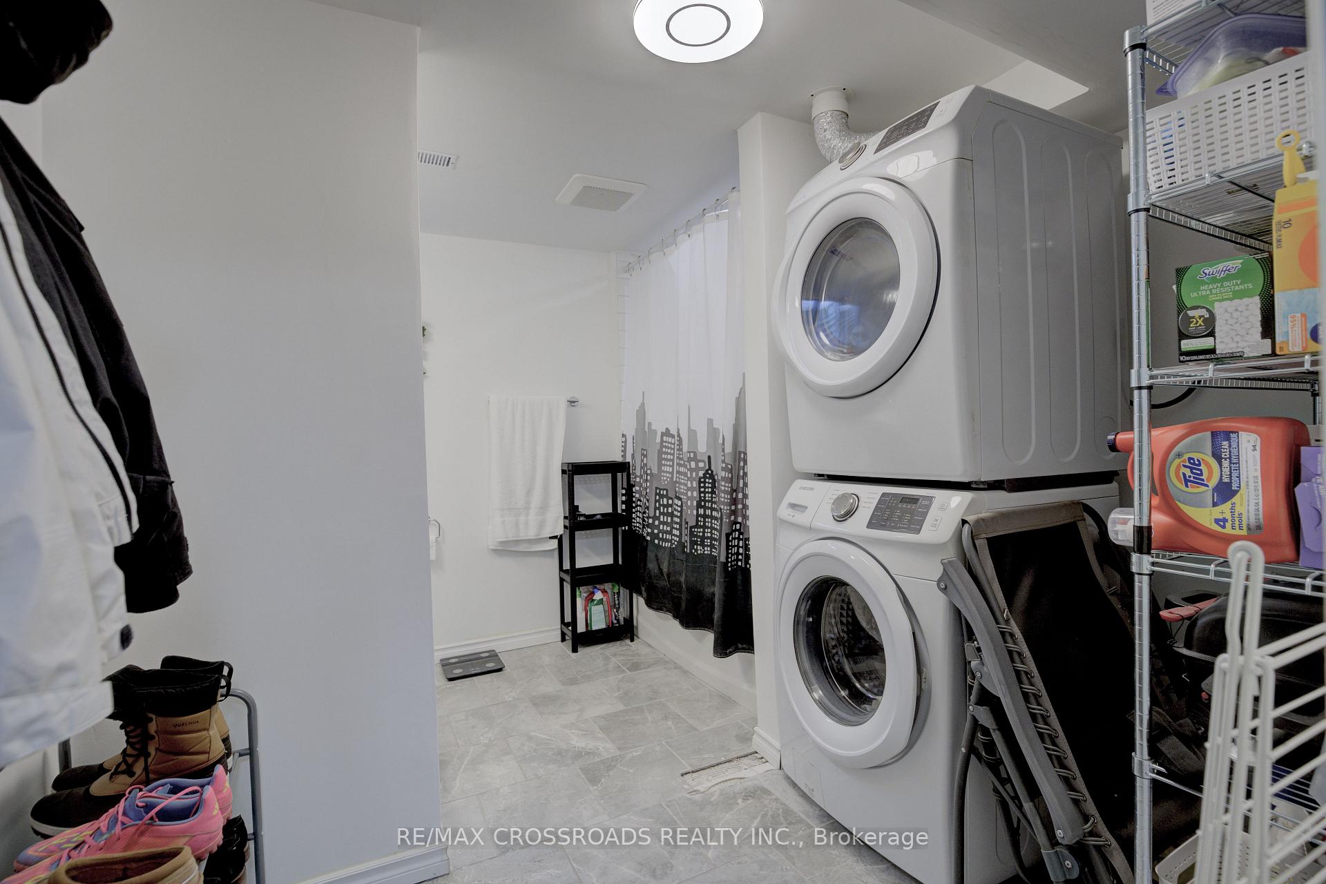 Photo 20 of 2 Viceregal Court, Whitby, Blue Grass Meadows — HOMEH