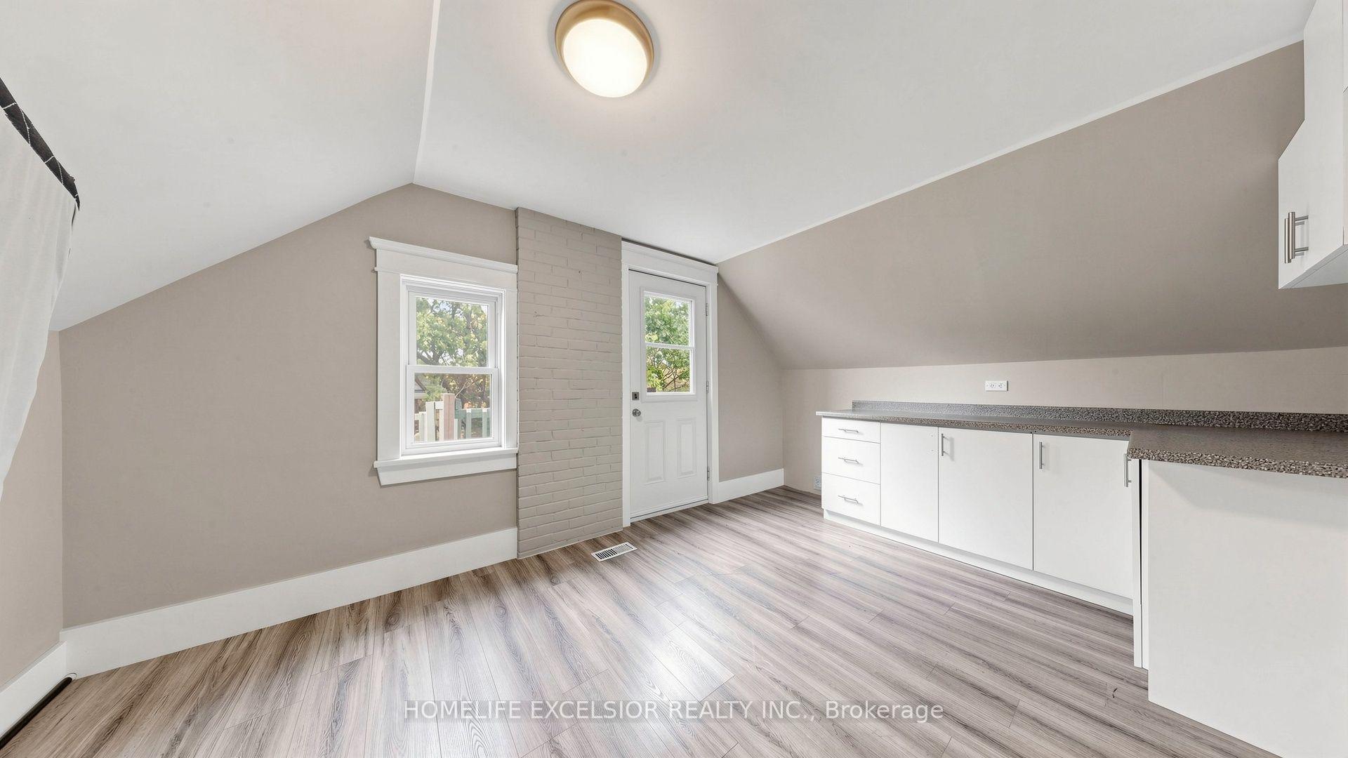 Photo 20 of 342 King William Street, Hamilton, Landsdale — HOMEH