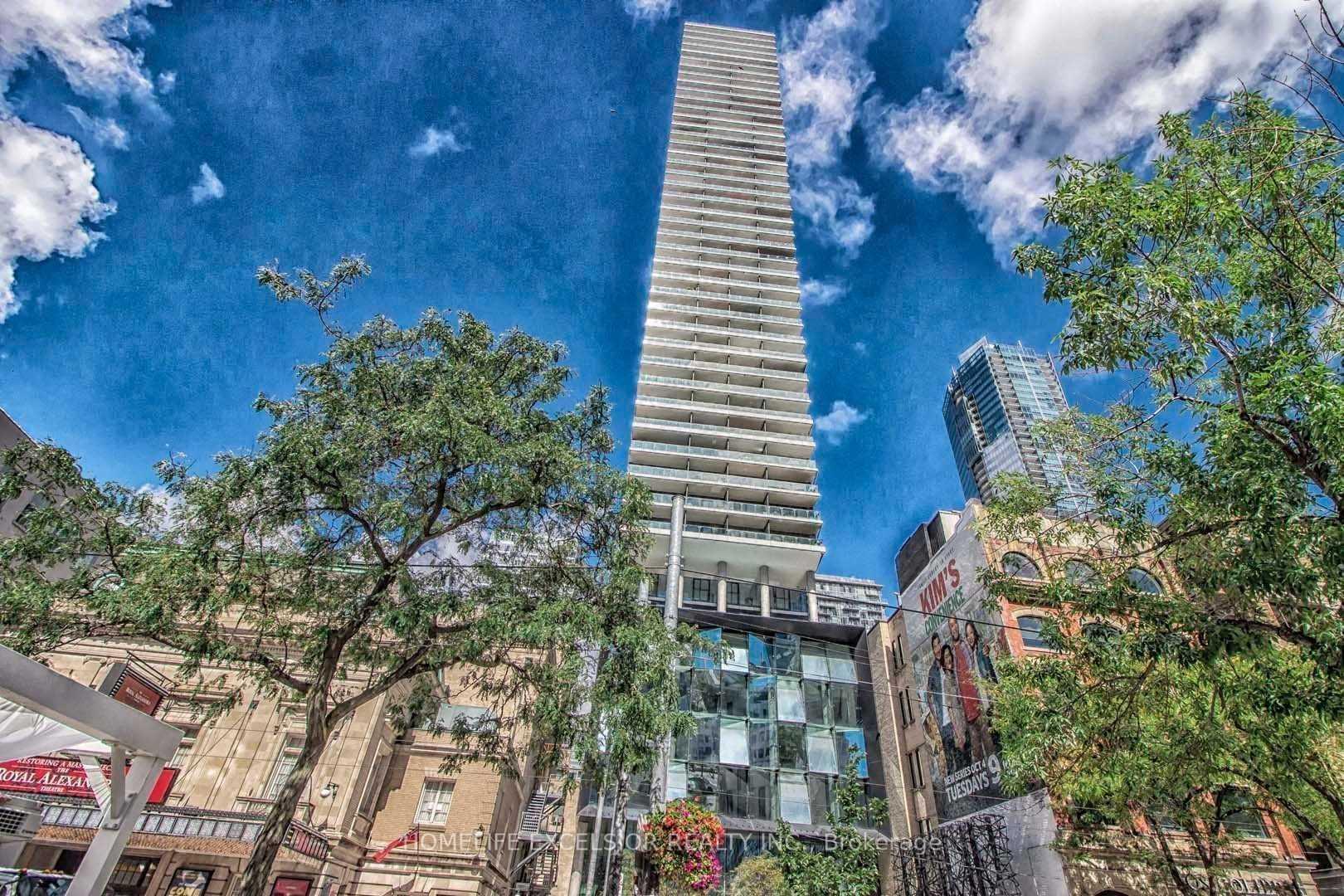 Photo of Unit 805, 224 King Street W