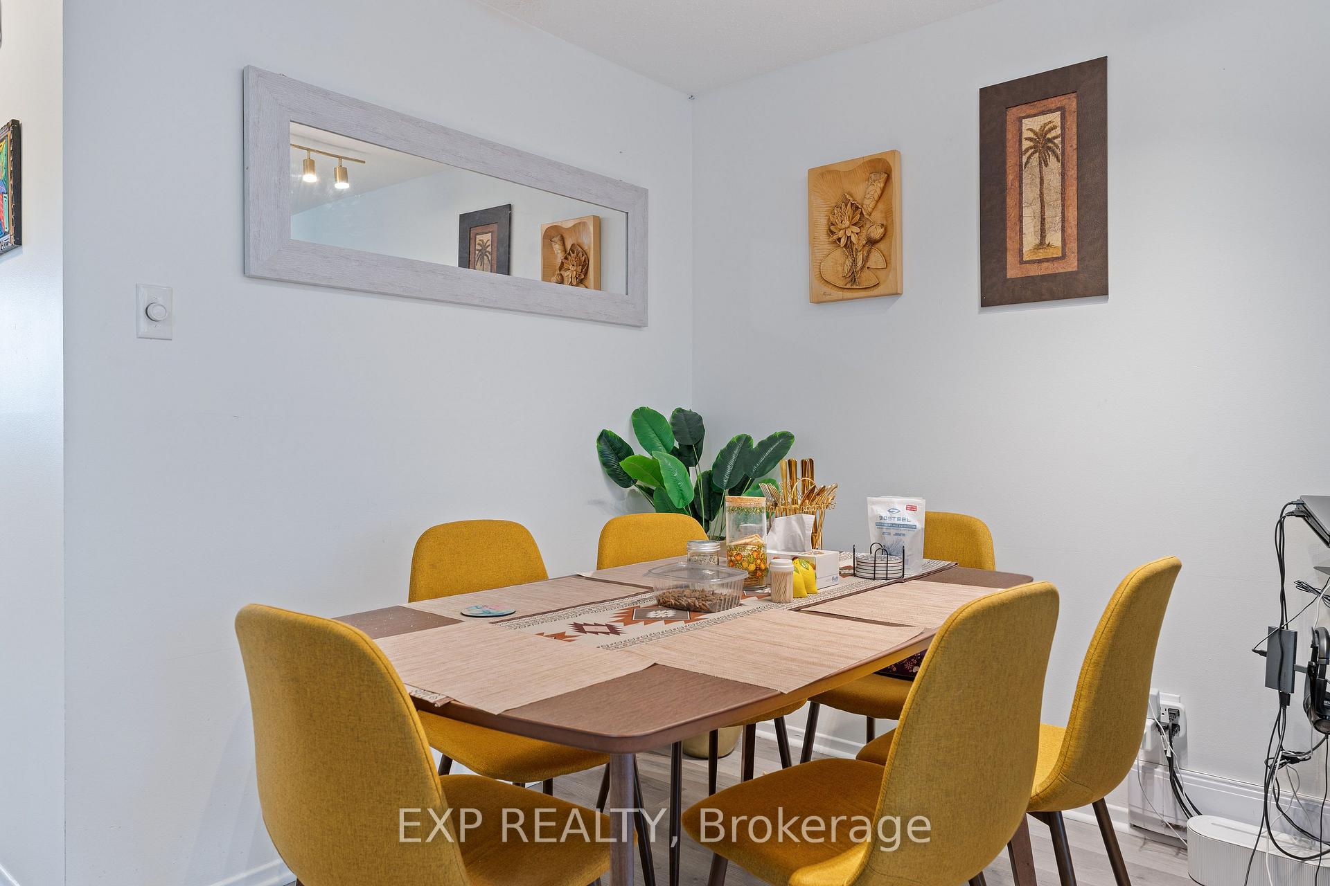 Photo 7 of Unit B, 6702 Jeanne D'arc Boulevard, Ottawa, Convent Glen North — HOMEH