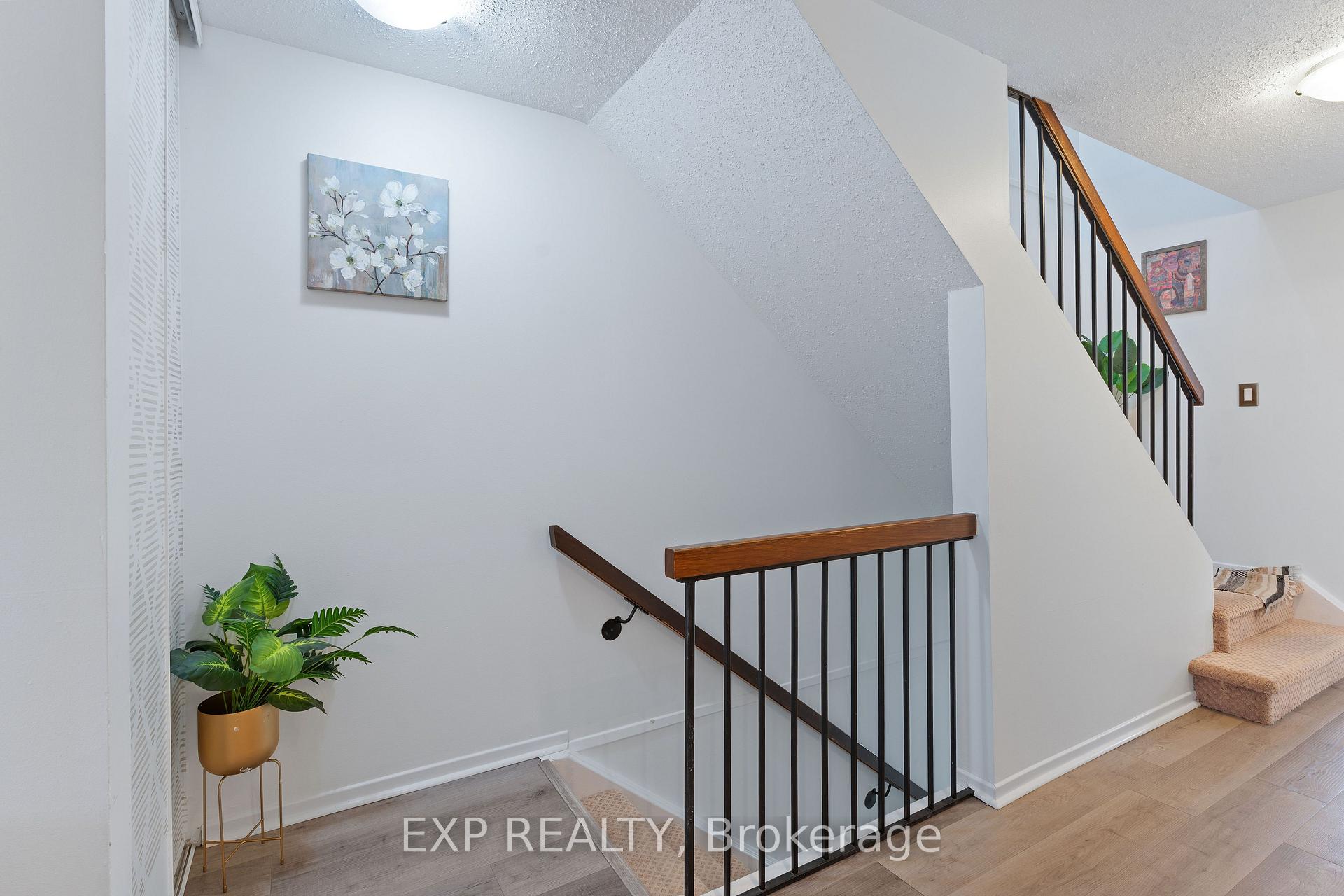 Photo 12 of Unit B, 6702 Jeanne D'arc Boulevard, Ottawa, Convent Glen North — HOMEH