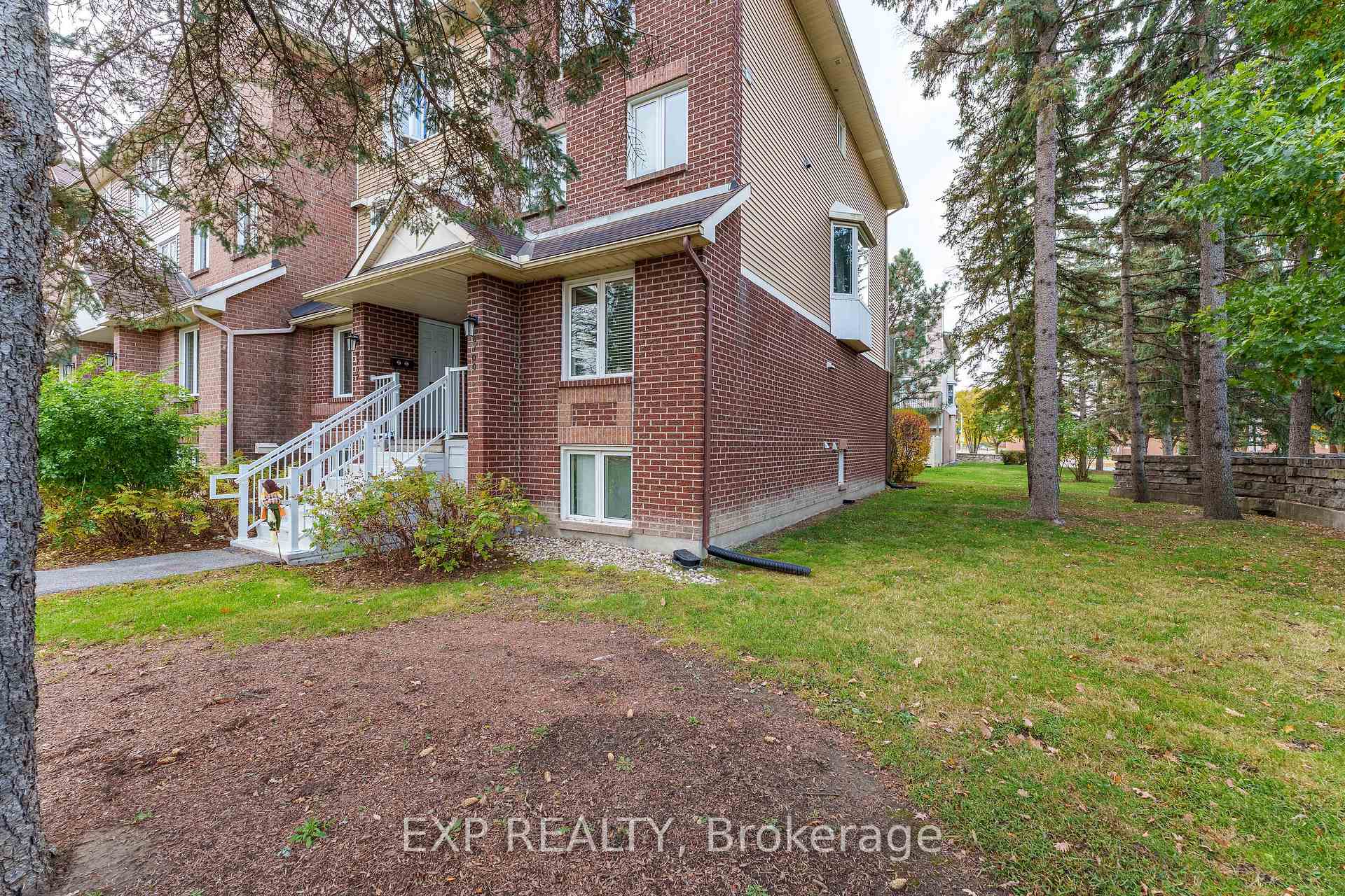 Photo 25 of Unit B, 6702 Jeanne D'arc Boulevard, Ottawa, Convent Glen North — HOMEH