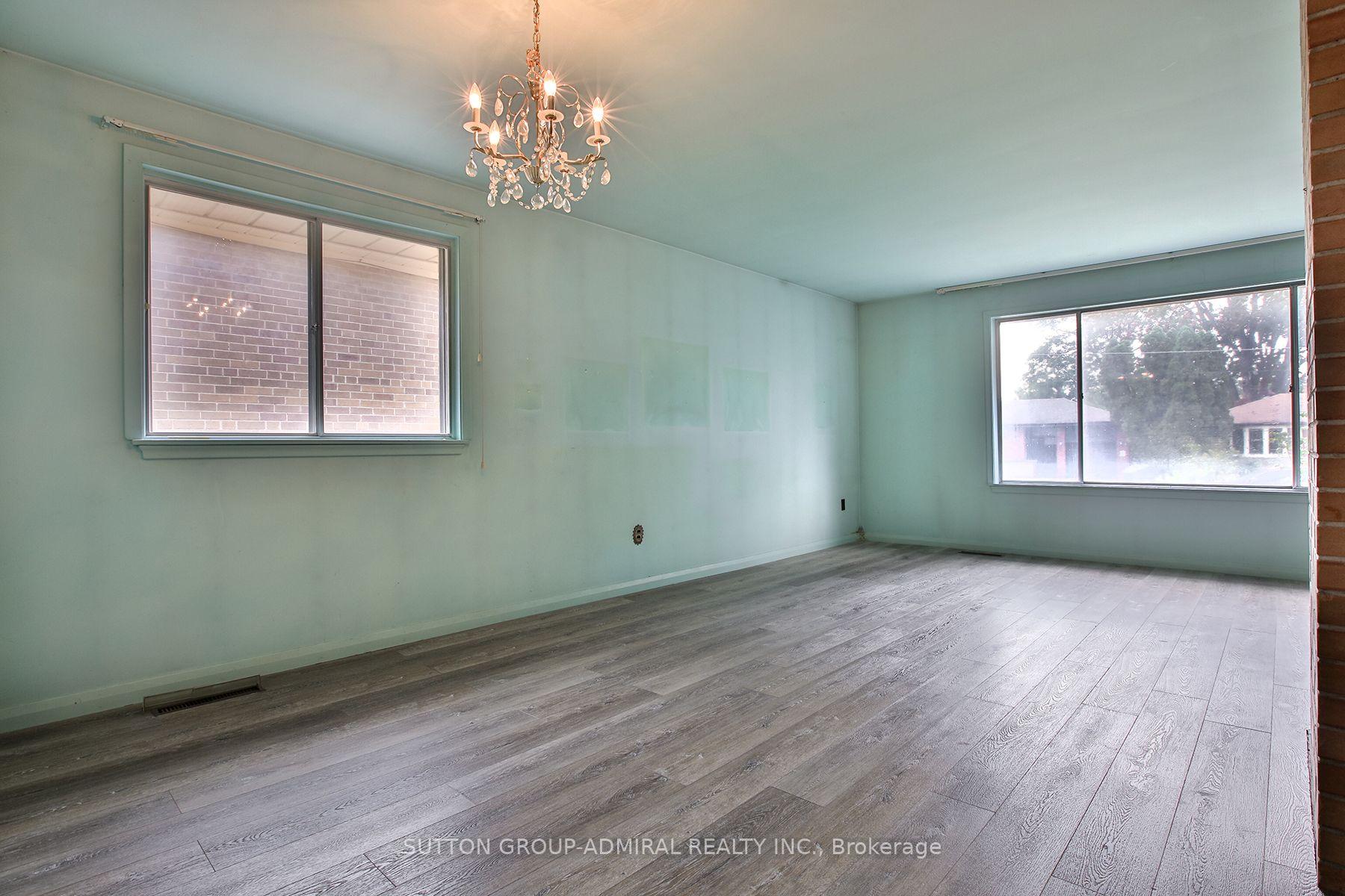 Photo 14 of 191 Driscoll Road, Richmond Hill, Mill Pond — HOMEH