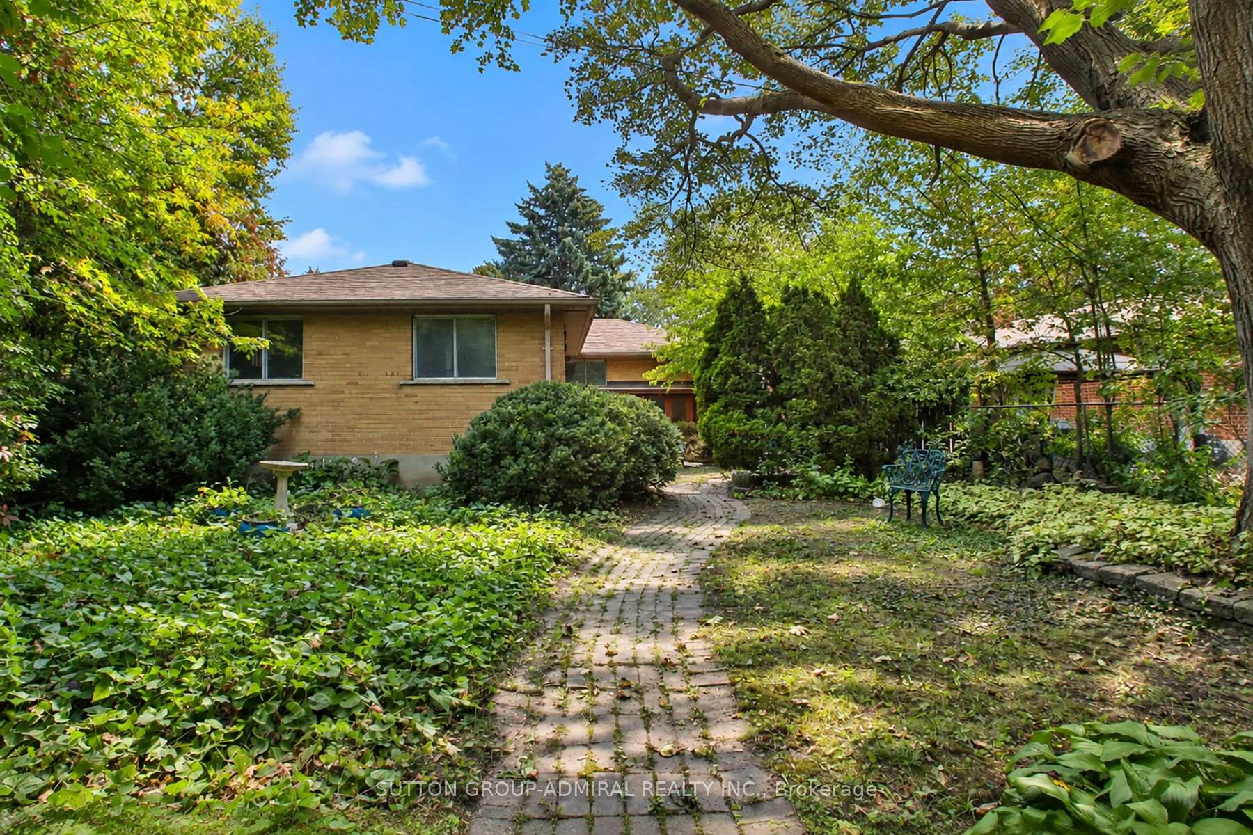 Photo 30 of 191 Driscoll Road, Richmond Hill, Mill Pond — HOMEH