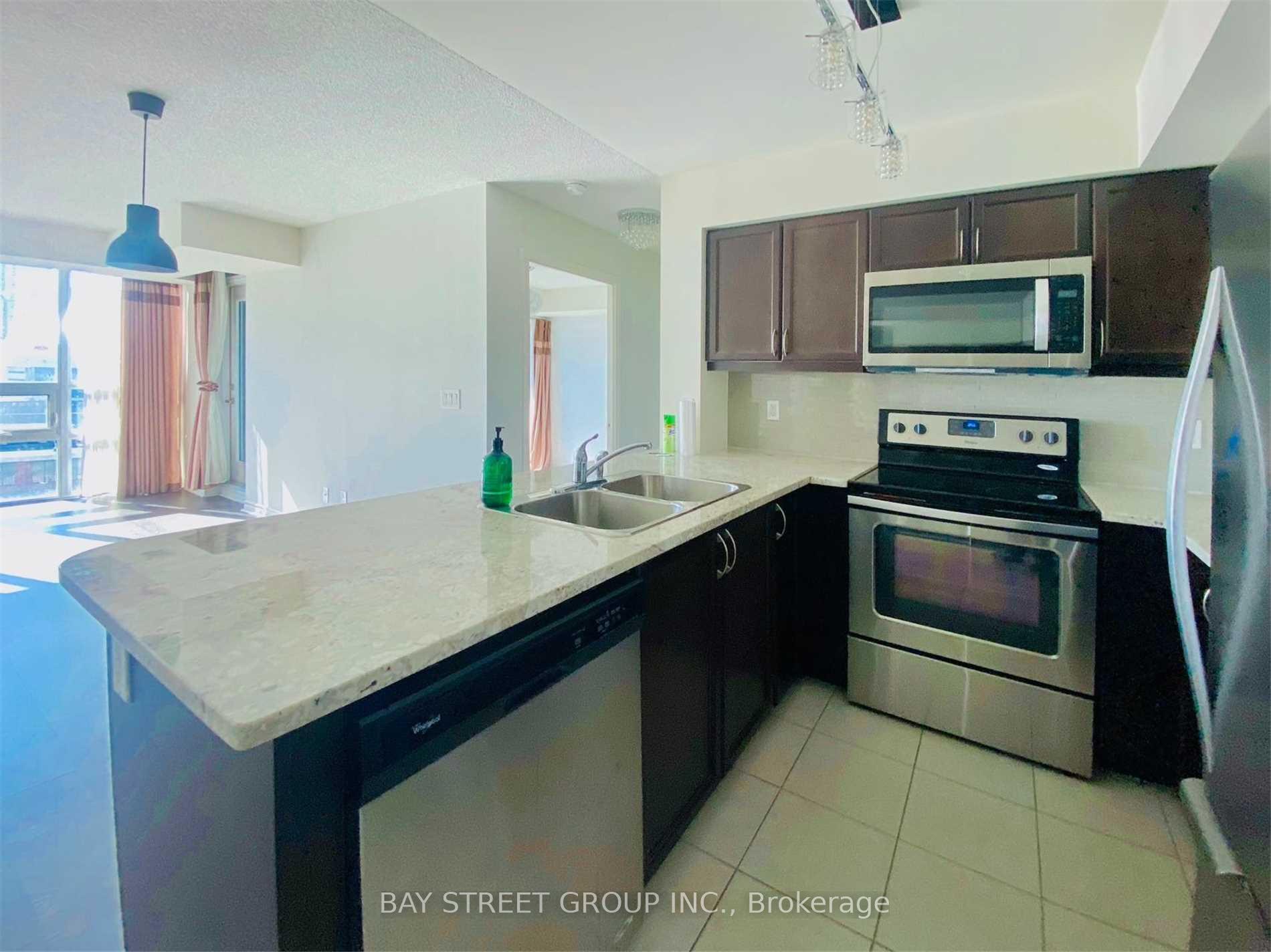 Photo 5 of Unit 1115, 25 Lower Simcoe Street, Toronto, Waterfront Communities — HOMEH