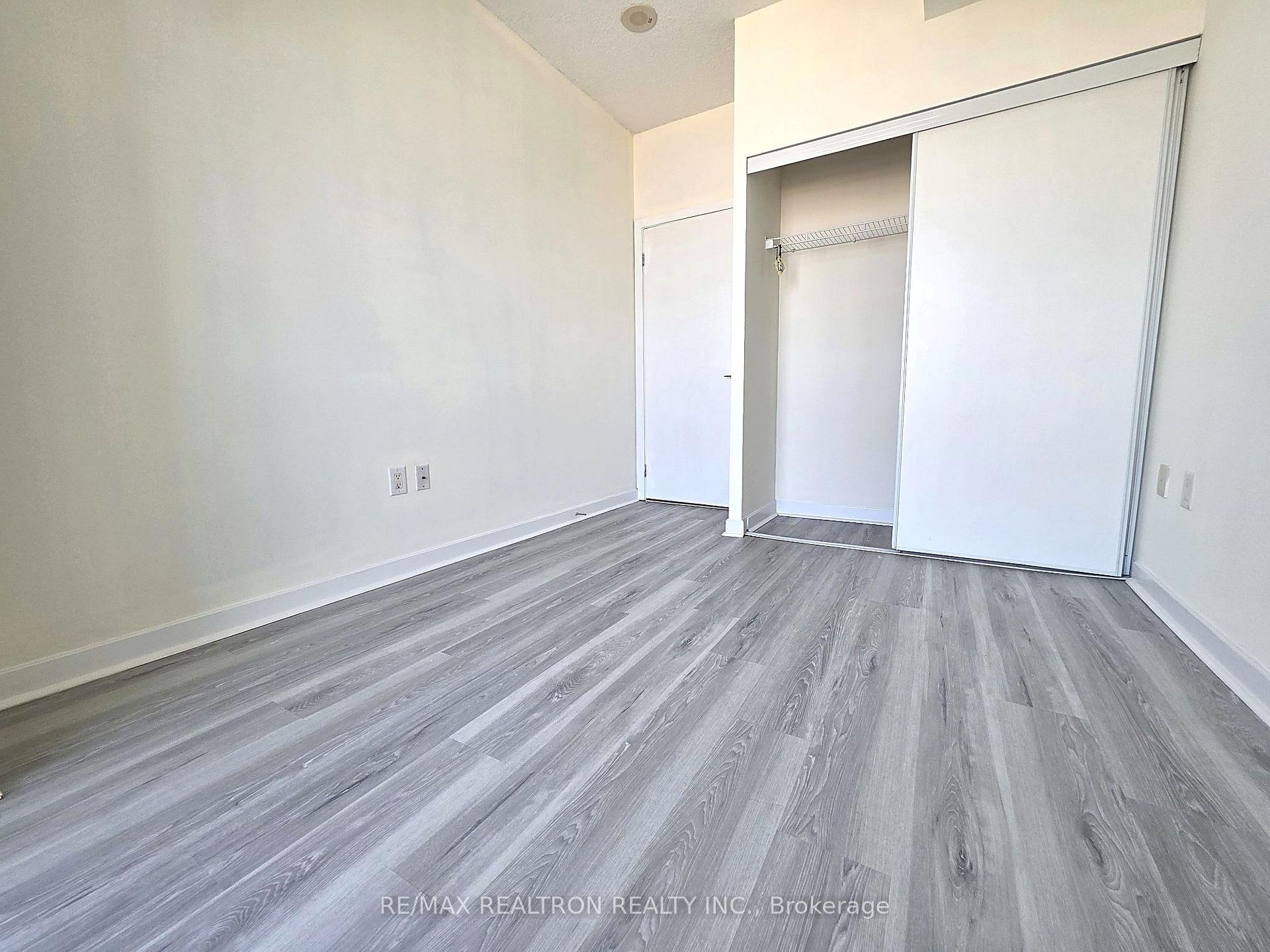 Photo of Unit 1109, 70 Forest Manor Road