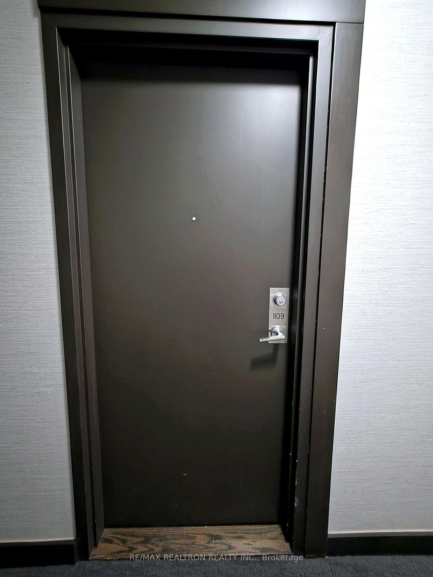 Photo 9 of Unit 1109, 70 Forest Manor Road, North York, Henry Farm — HOMEH