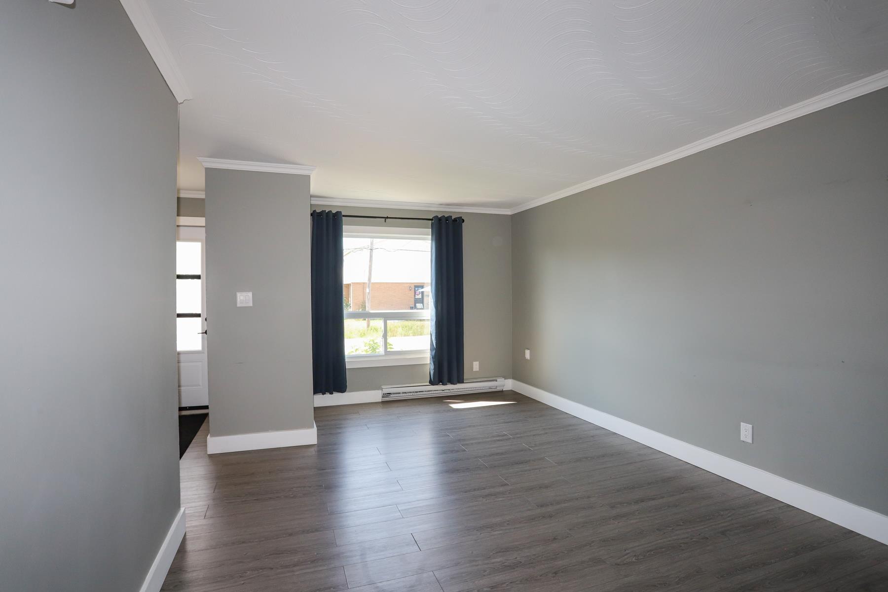 Photo 4 of 22 Broadview Drive, Sault Ste Marie, Ward 5 — HOMEH