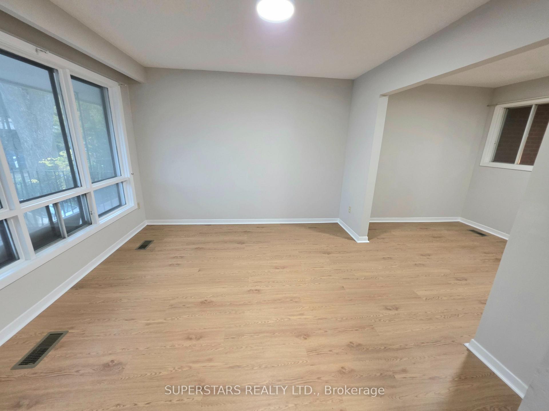 Photo 3 of 158A Strachan Avenue, Toronto, Niagara — HOMEH