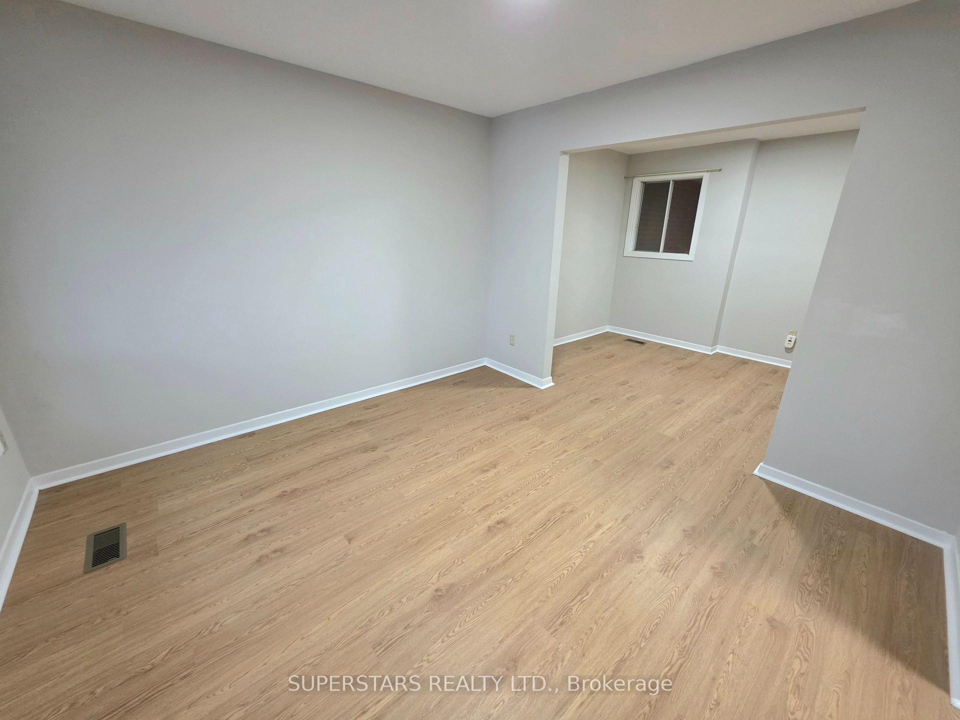 Photo 4 of 158A Strachan Avenue, Toronto, Niagara — HOMEH