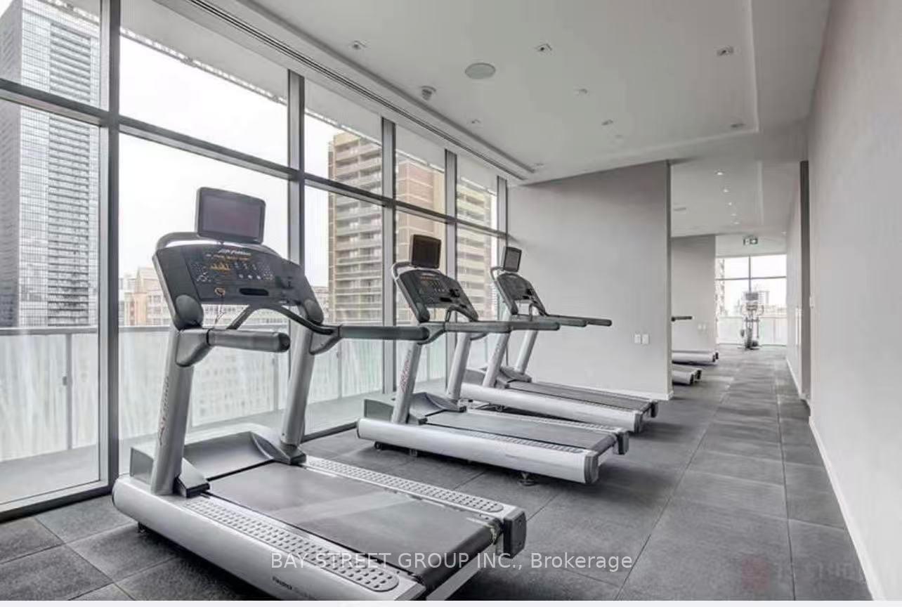 Photo 6 of Unit 902, 50 Charles Street E, Toronto, Church-Yonge Corridor — HOMEH