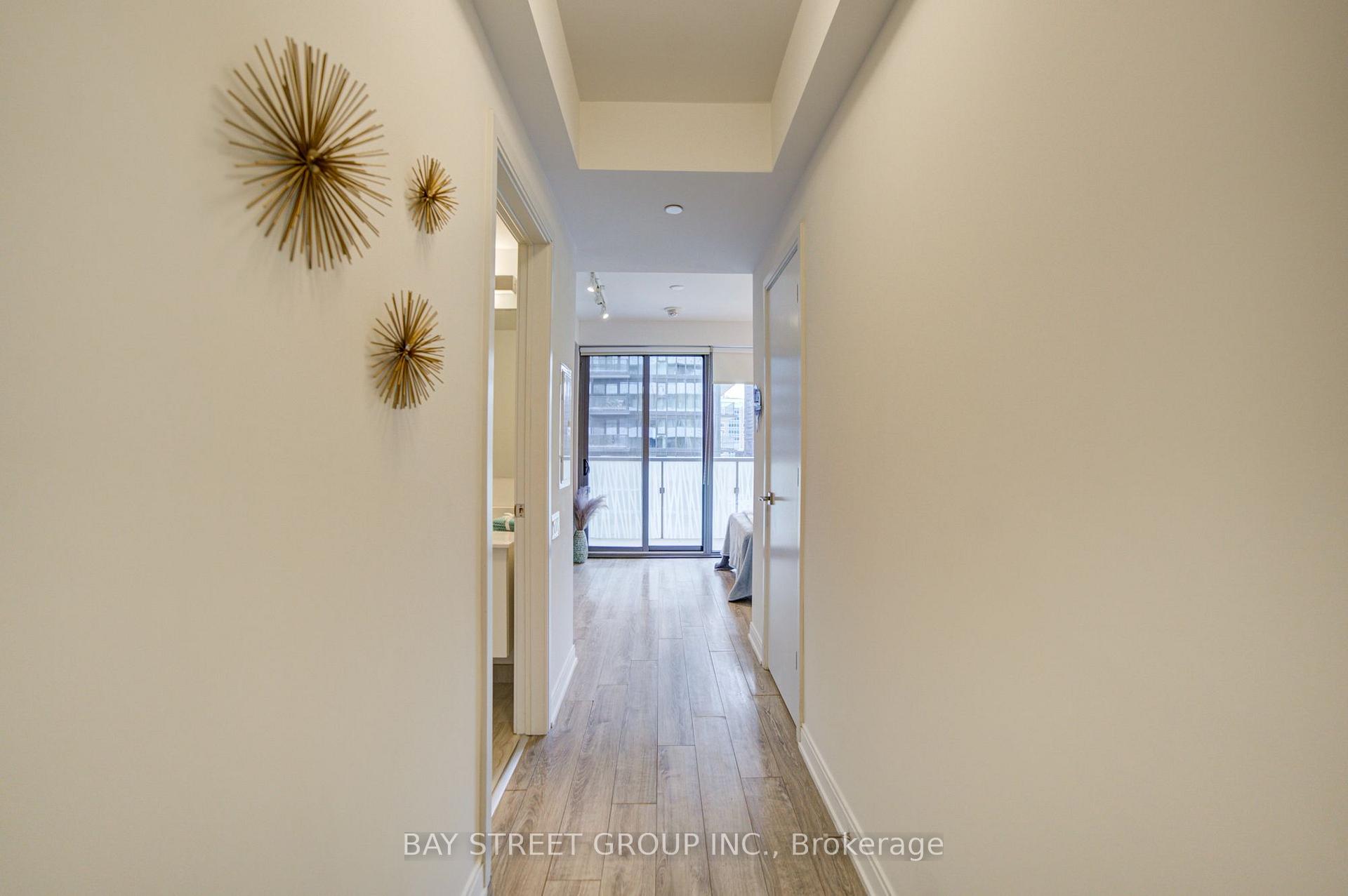 Photo 11 of Unit 902, 50 Charles Street E, Toronto, Church-Yonge Corridor — HOMEH