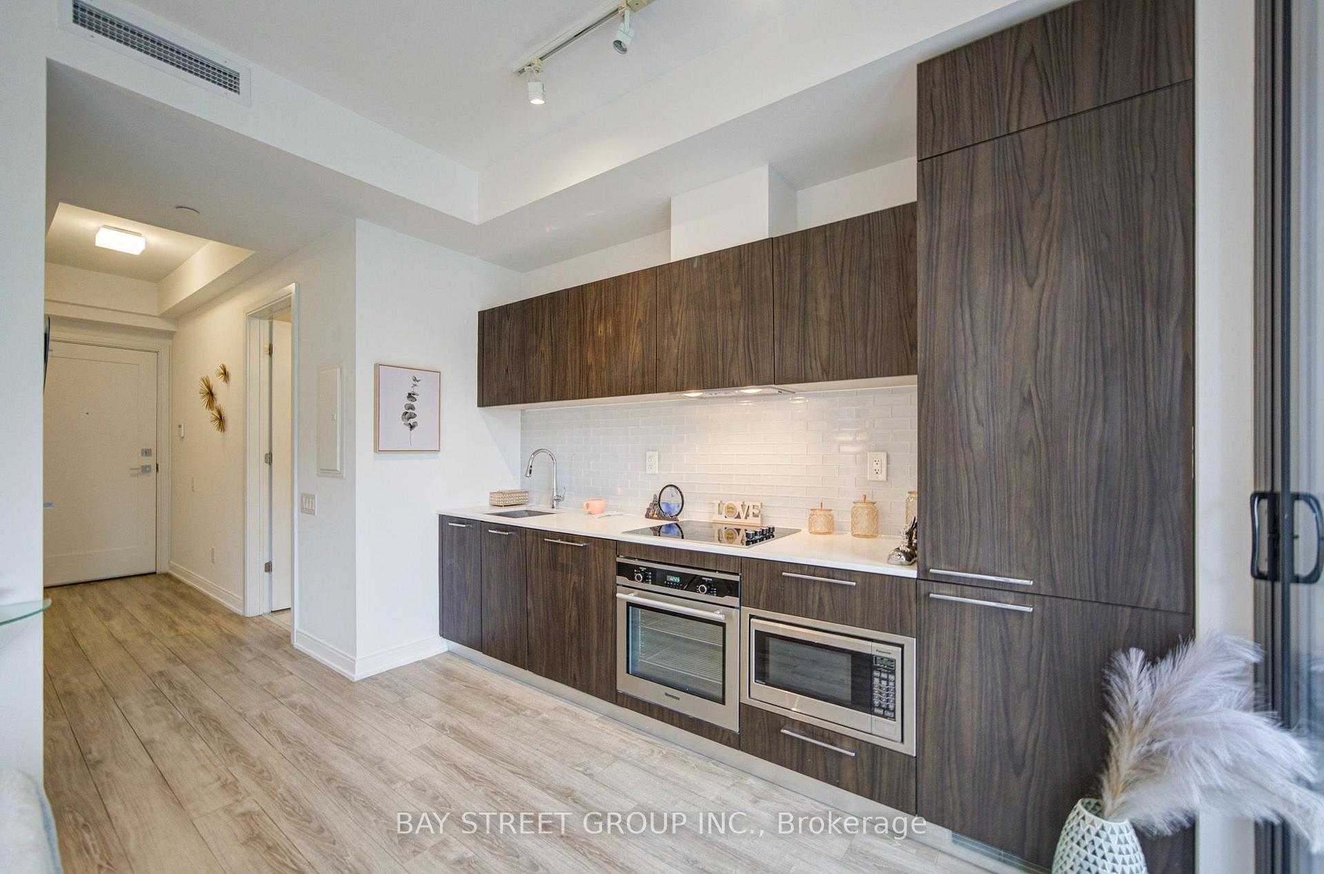 Photo 12 of Unit 902, 50 Charles Street E, Toronto, Church-Yonge Corridor — HOMEH
