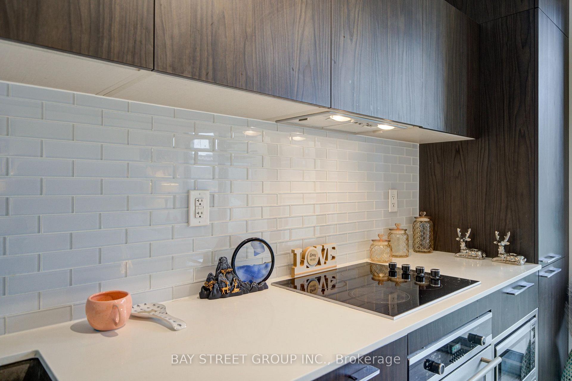 Photo 13 of Unit 902, 50 Charles Street E, Toronto, Church-Yonge Corridor — HOMEH