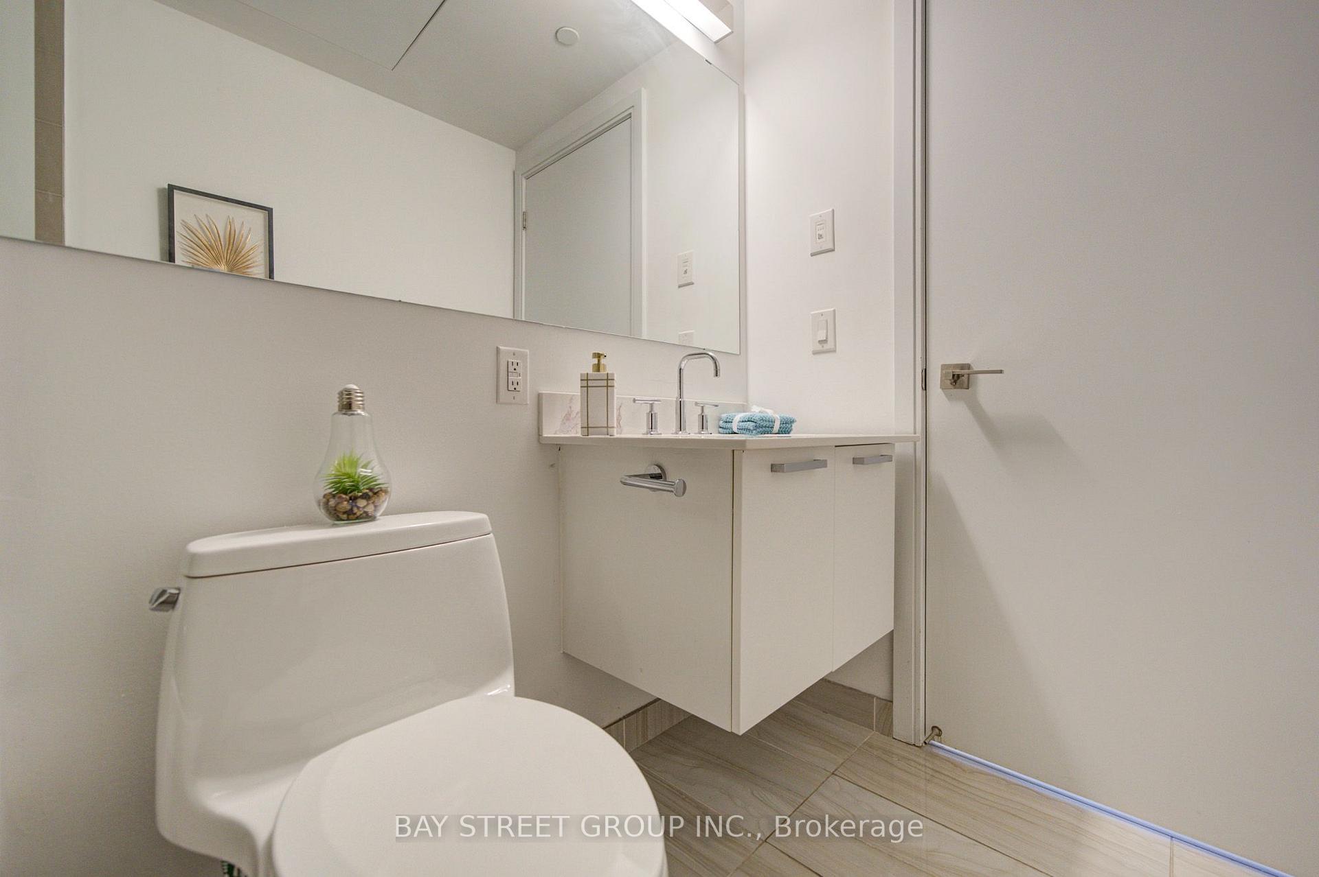 Photo 19 of Unit 902, 50 Charles Street E, Toronto, Church-Yonge Corridor — HOMEH