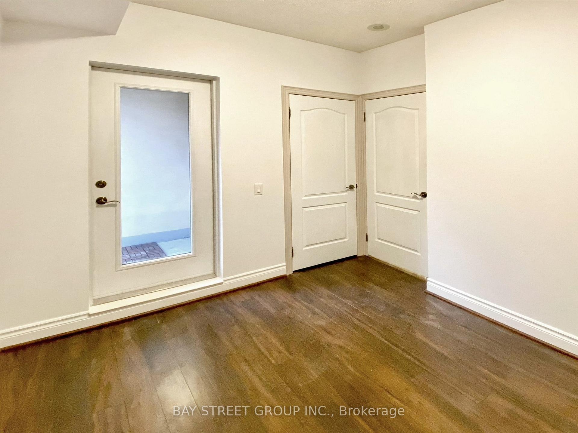 Photo 8 of Unit 206, 2 Clairtrell Road, North York, Willowdale East — HOMEH
