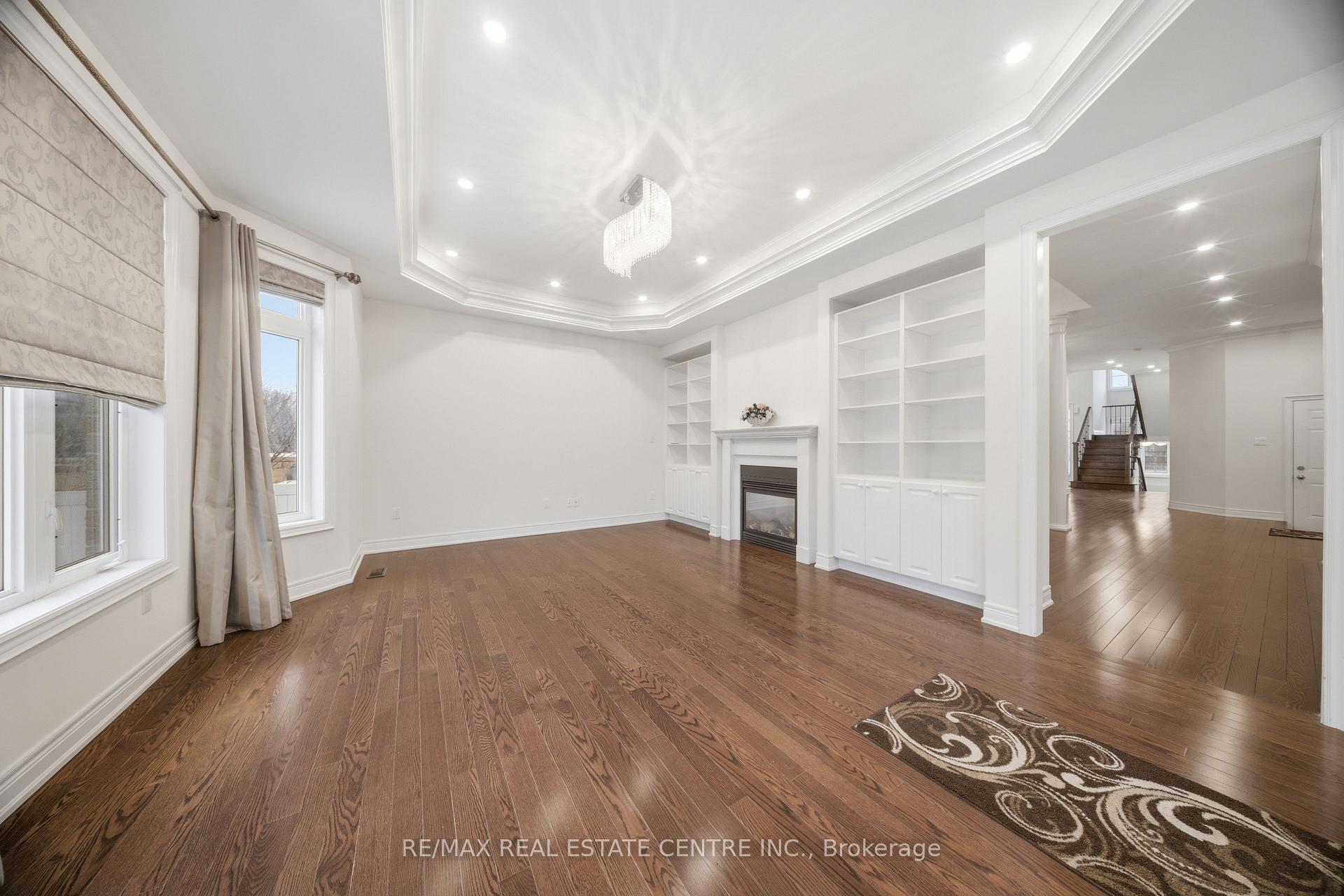 Photo 14 of 3290 Erin Centre Boulevard, Mississauga, Churchill Meadows — HOMEH