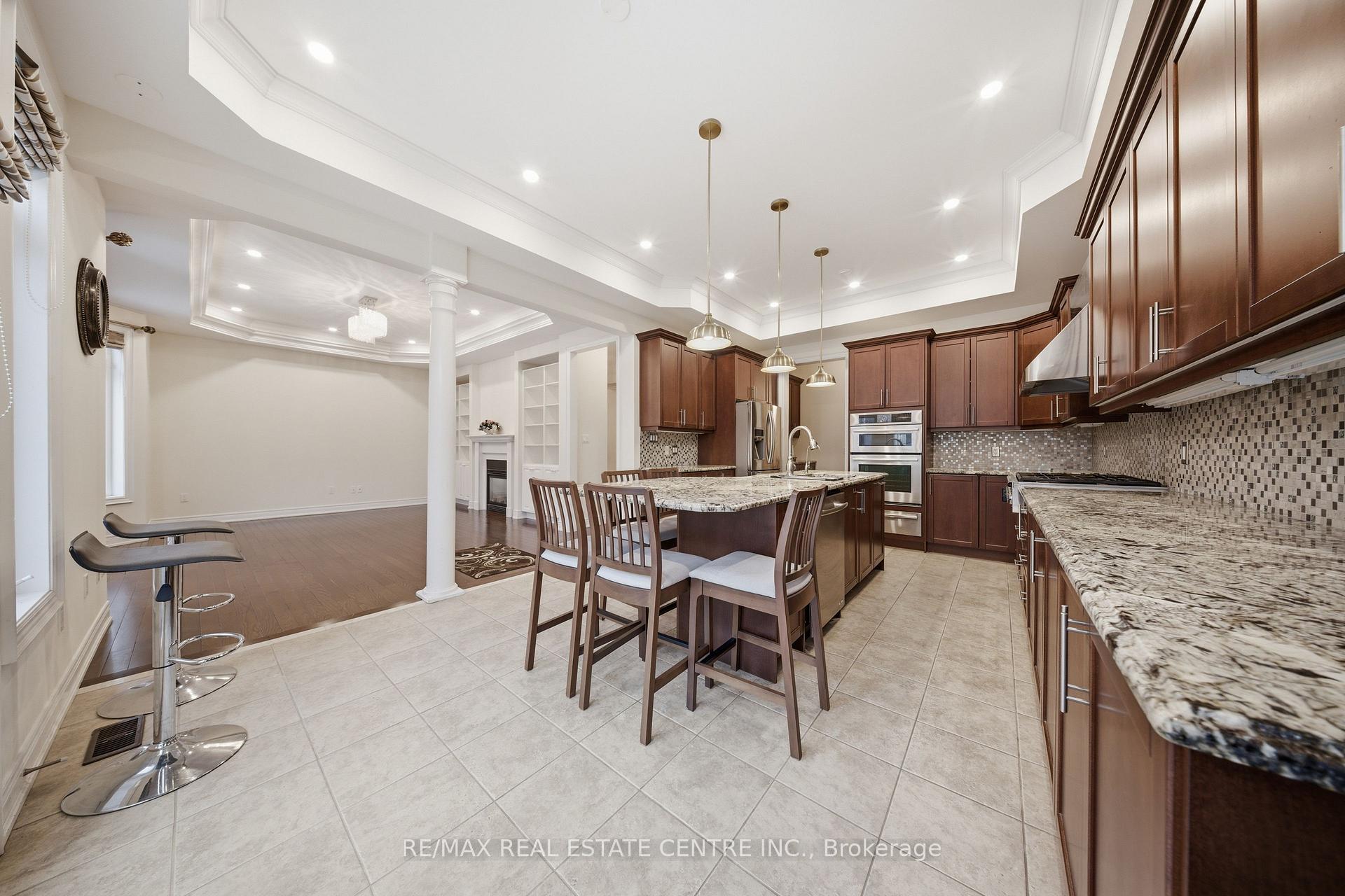 Photo 17 of 3290 Erin Centre Boulevard, Mississauga, Churchill Meadows — HOMEH
