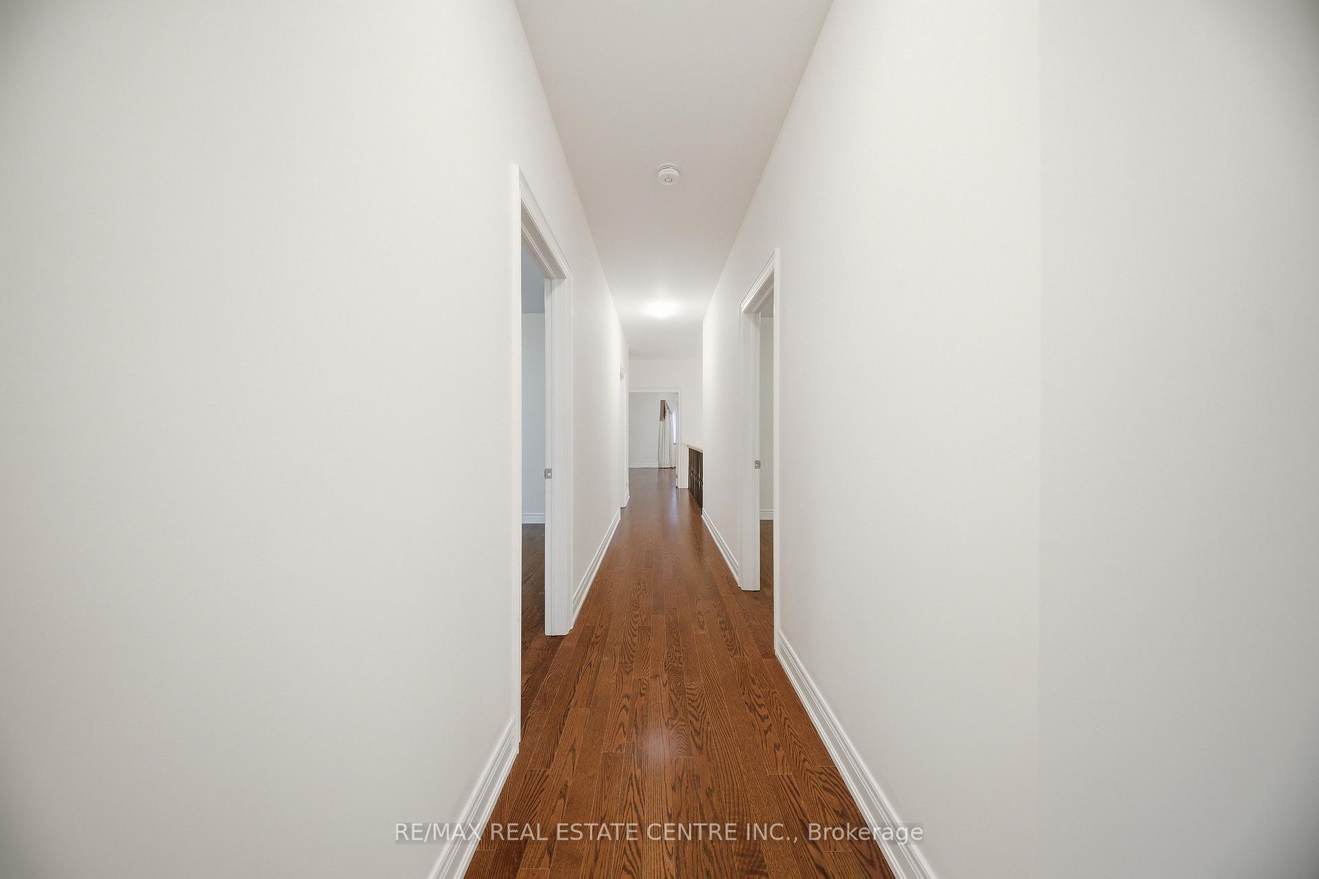Photo 34 of 3290 Erin Centre Boulevard, Mississauga, Churchill Meadows — HOMEH