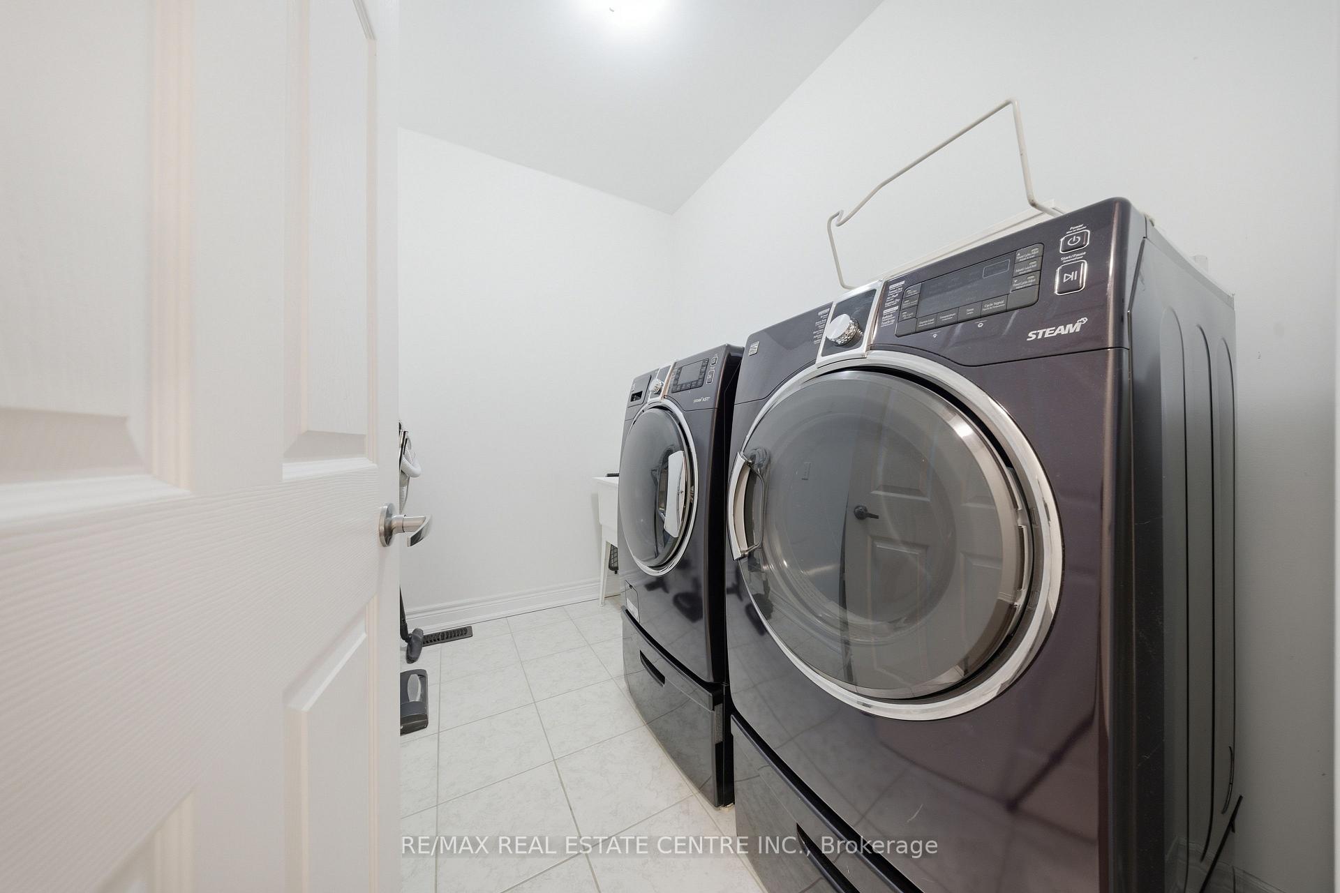 Photo 40 of 3290 Erin Centre Boulevard, Mississauga, Churchill Meadows — HOMEH