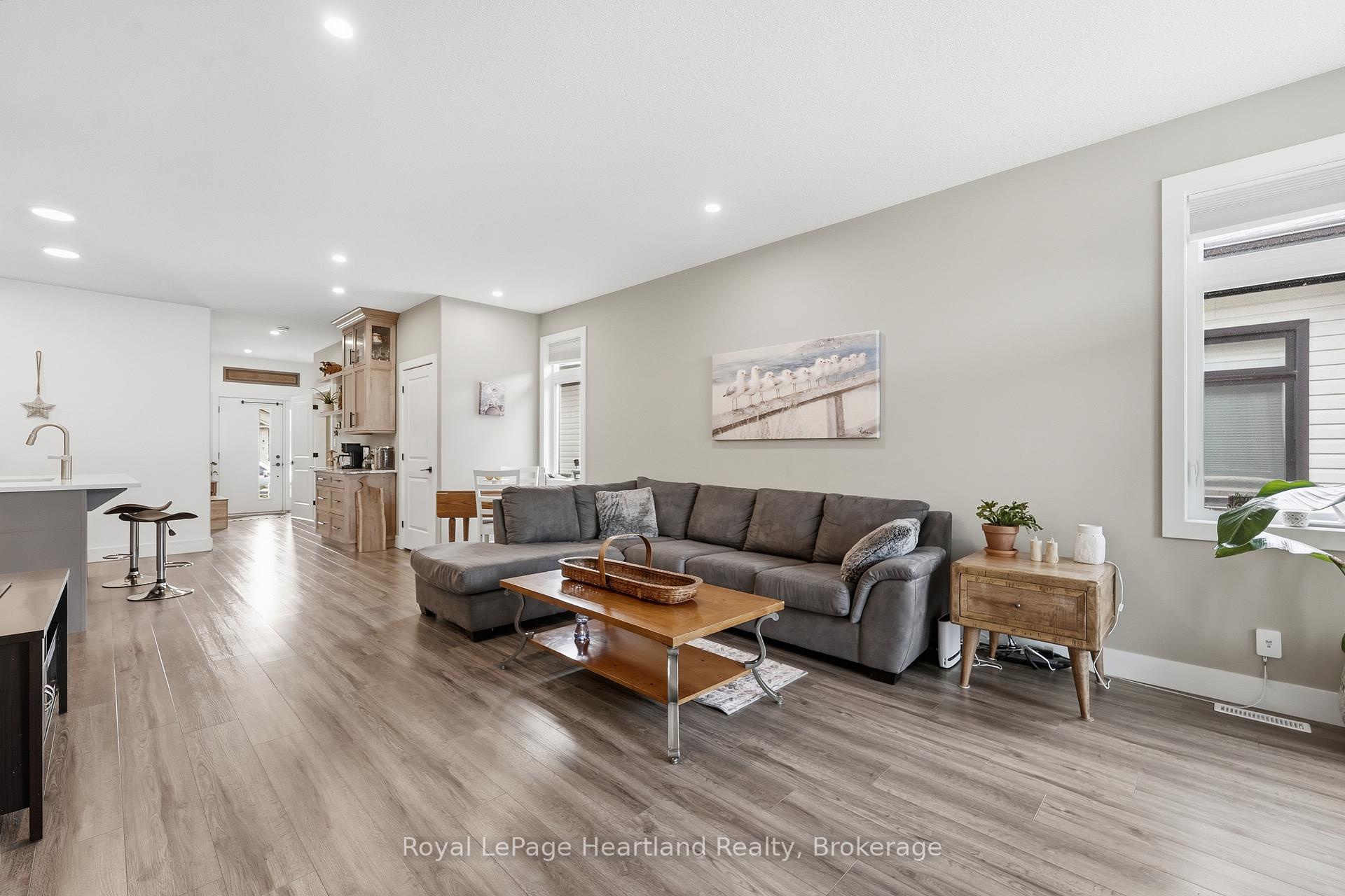 Photo 13 of 59 Briarhill Road, Huron East, Seaforth — HOMEH