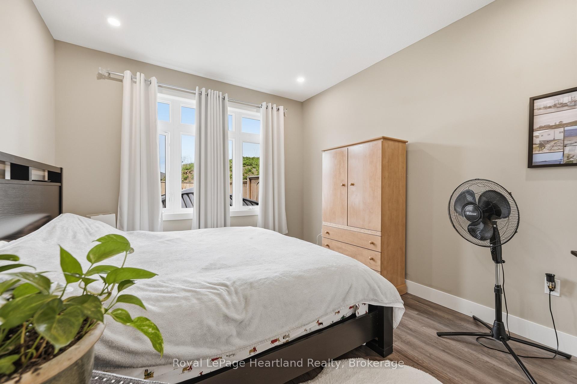 Photo 15 of 59 Briarhill Road, Huron East, Seaforth — HOMEH