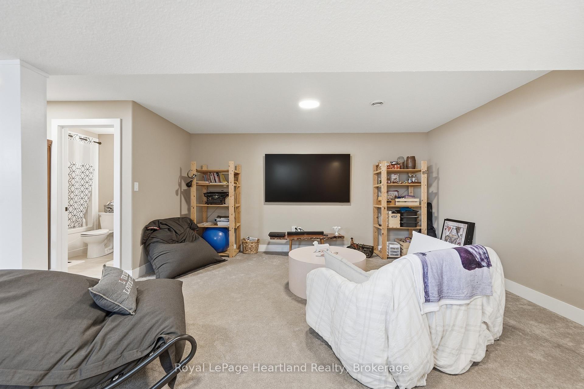 Photo 22 of 59 Briarhill Road, Huron East, Seaforth — HOMEH