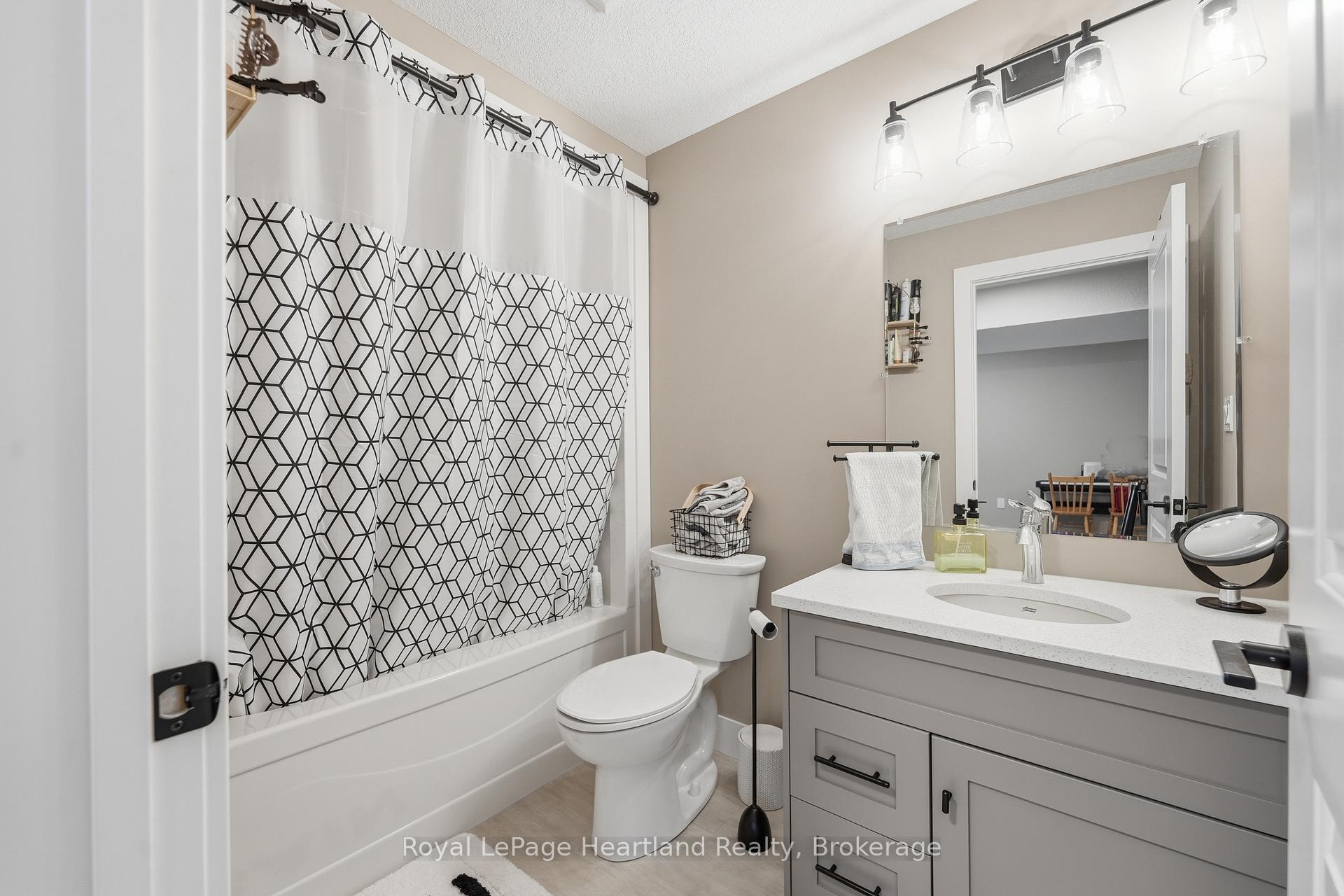 Photo 26 of 59 Briarhill Road, Huron East, Seaforth — HOMEH