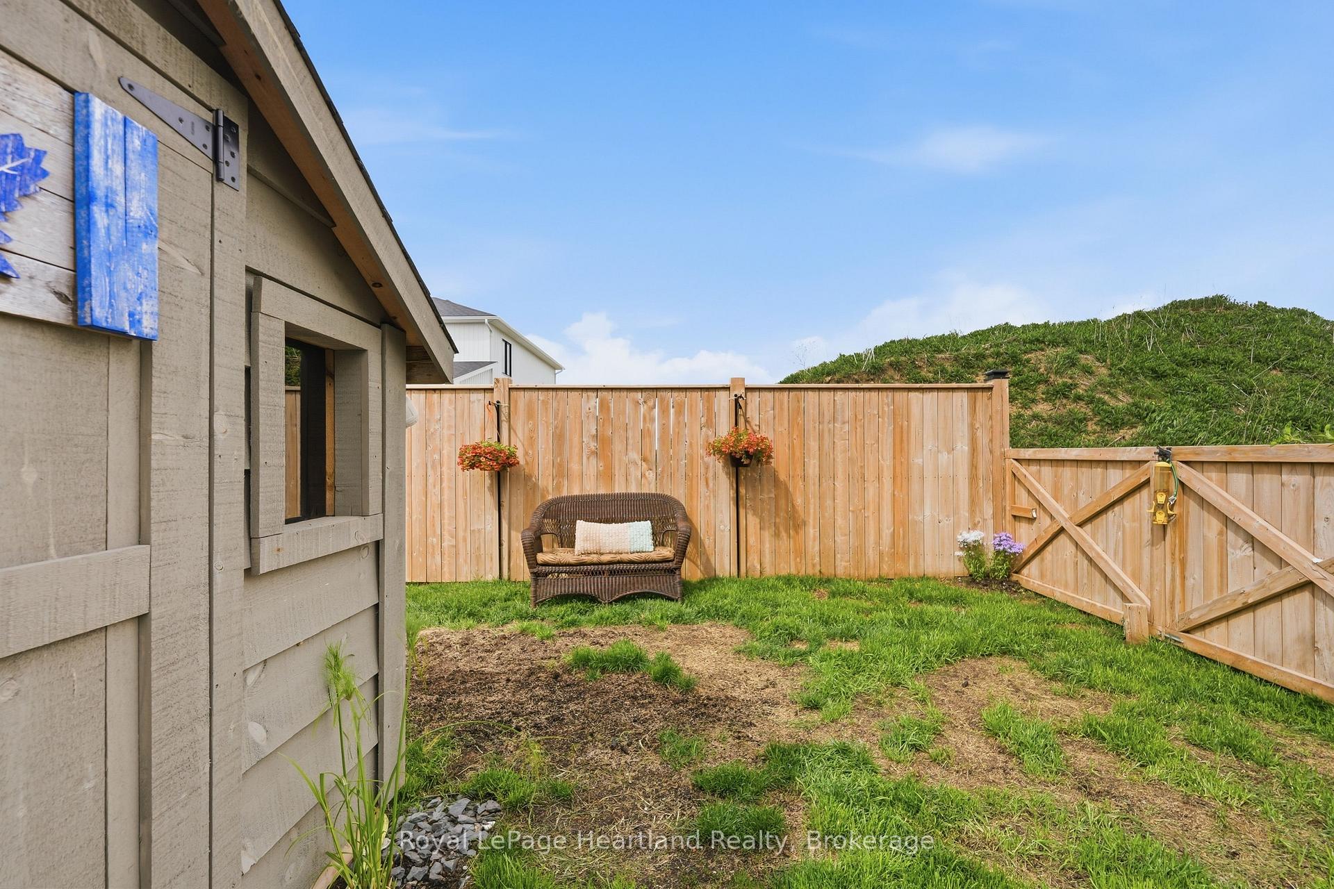 Photo 37 of 59 Briarhill Road, Huron East, Seaforth — HOMEH