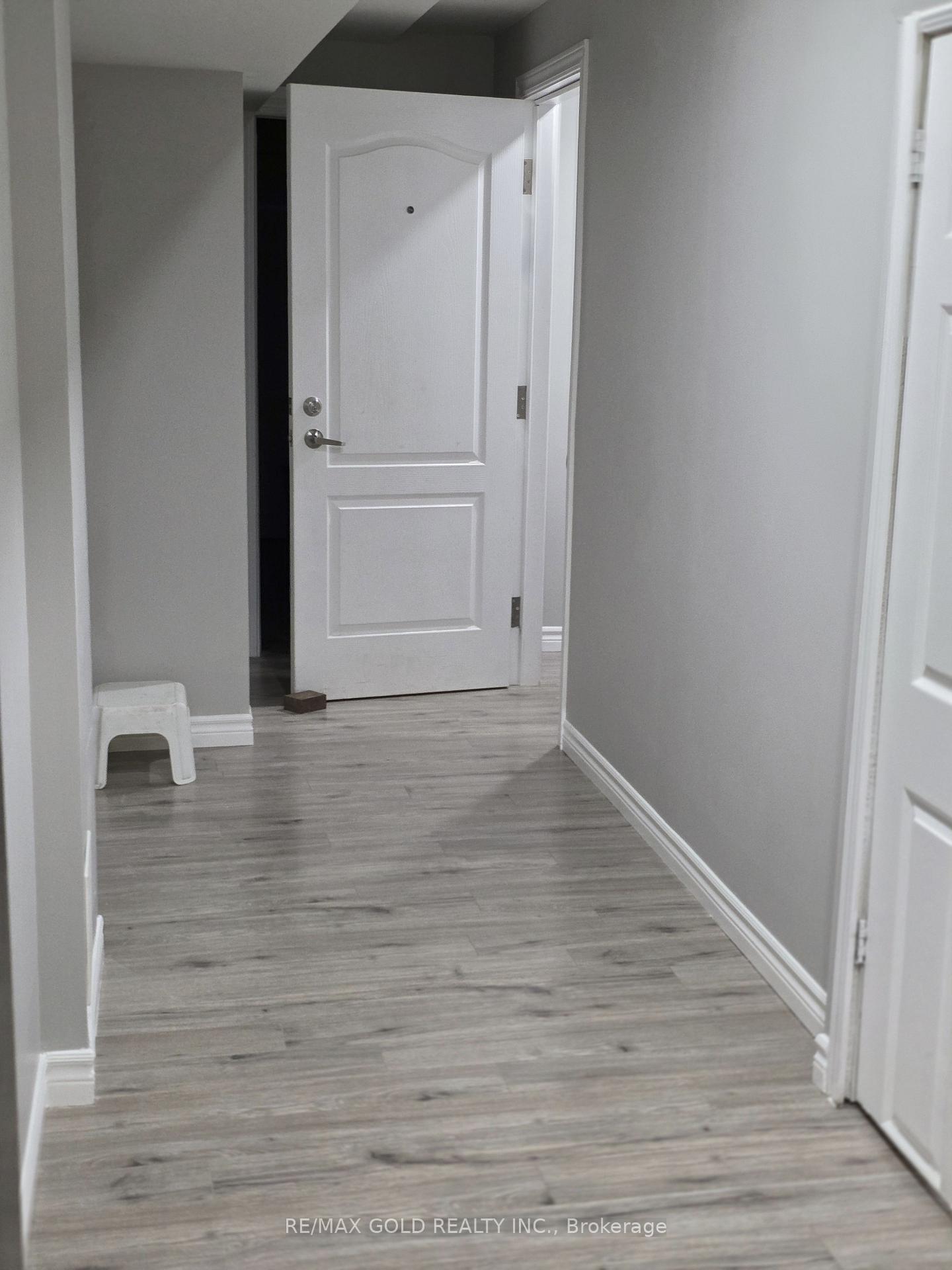 Photo 8 of Unit BASEMENT, 37 Lorenzo Circle, Brampton, Sandringham-Wellington — HOMEH