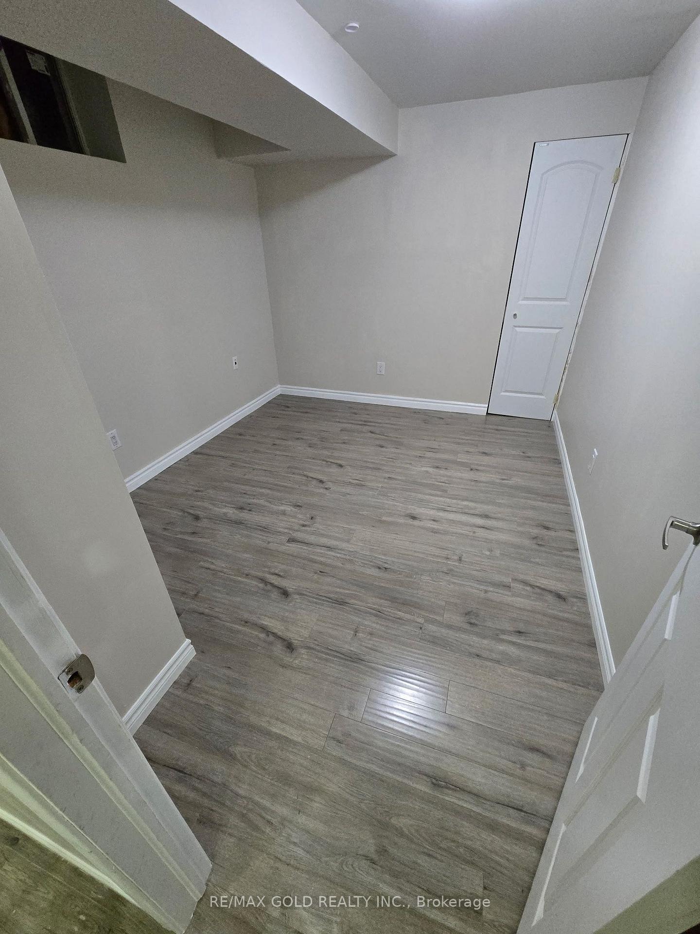 Photo 12 of Unit BASEMENT, 37 Lorenzo Circle, Brampton, Sandringham-Wellington — HOMEH