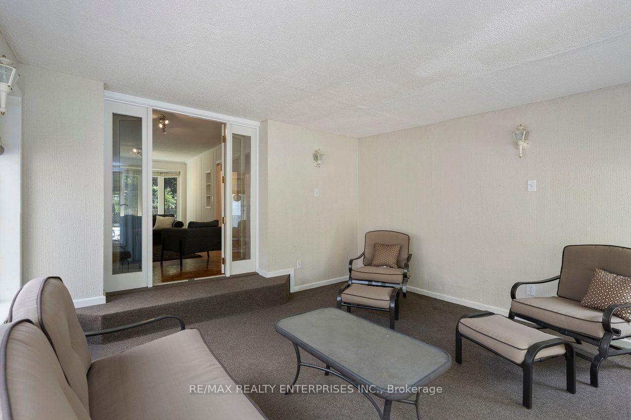 Photo 8 of 5081 Brady Avenue, Burlington, Appleby — HOMEH
