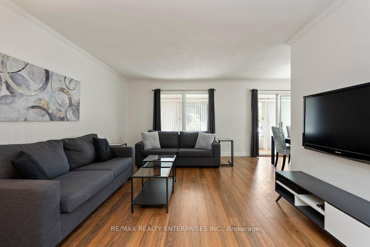 Photo 9 of 5081 Brady Avenue, Burlington, Appleby — HOMEH