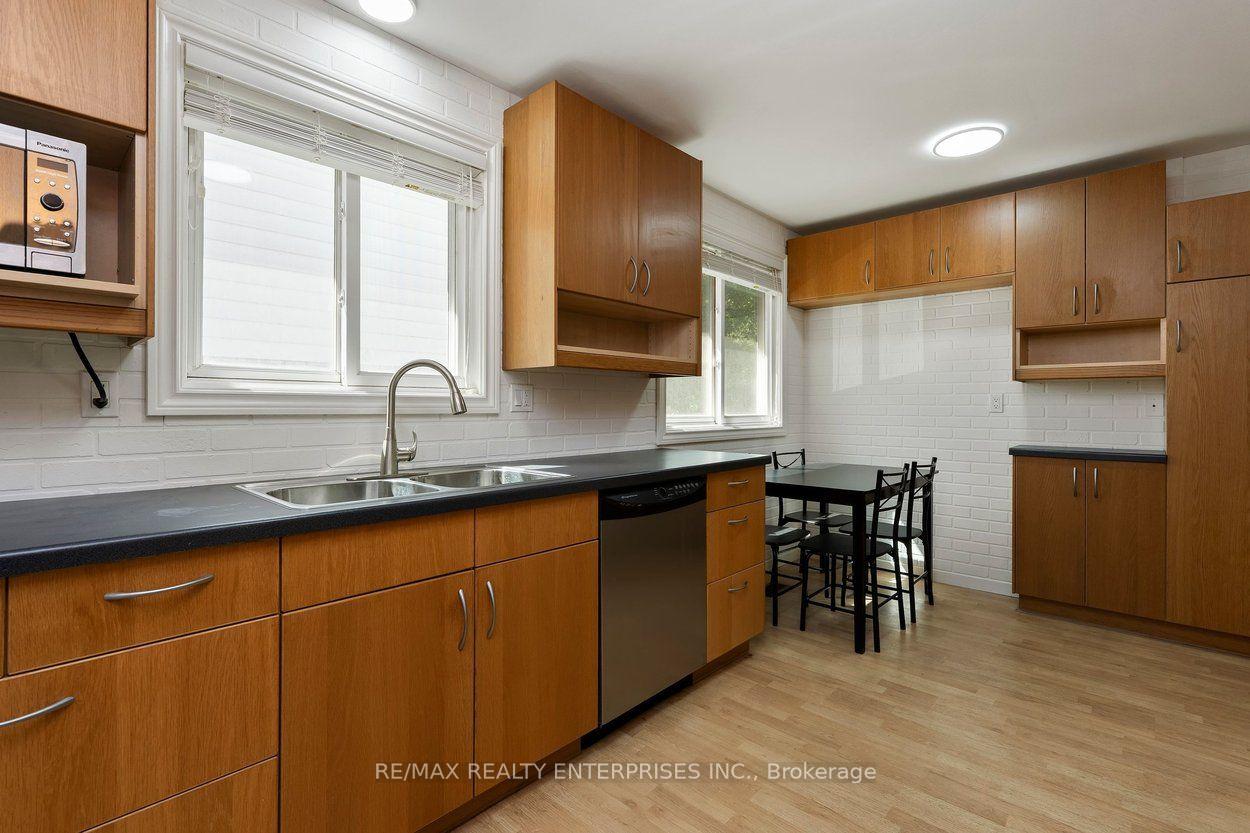 Photo 21 of 5081 Brady Avenue, Burlington, Appleby — HOMEH