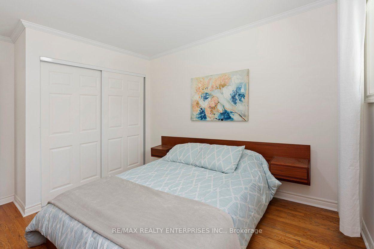 Photo 26 of 5081 Brady Avenue, Burlington, Appleby — HOMEH
