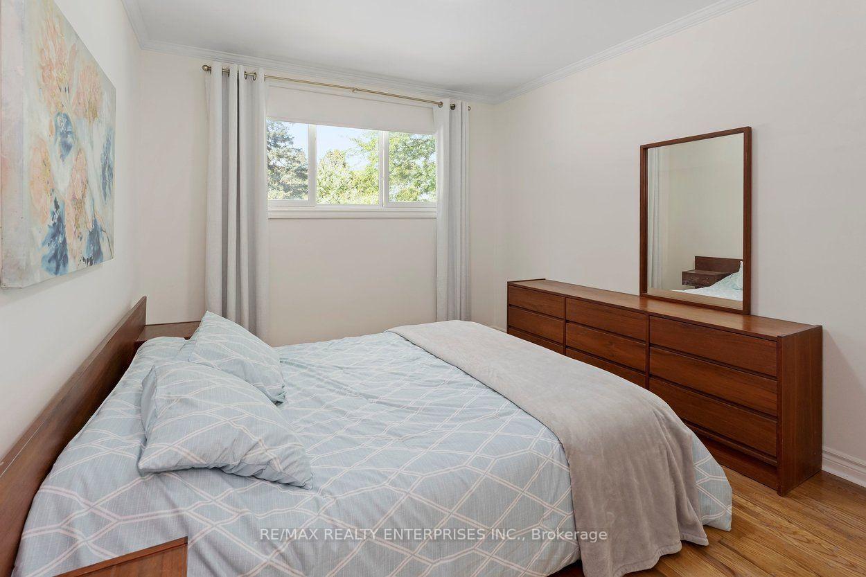 Photo 27 of 5081 Brady Avenue, Burlington, Appleby — HOMEH