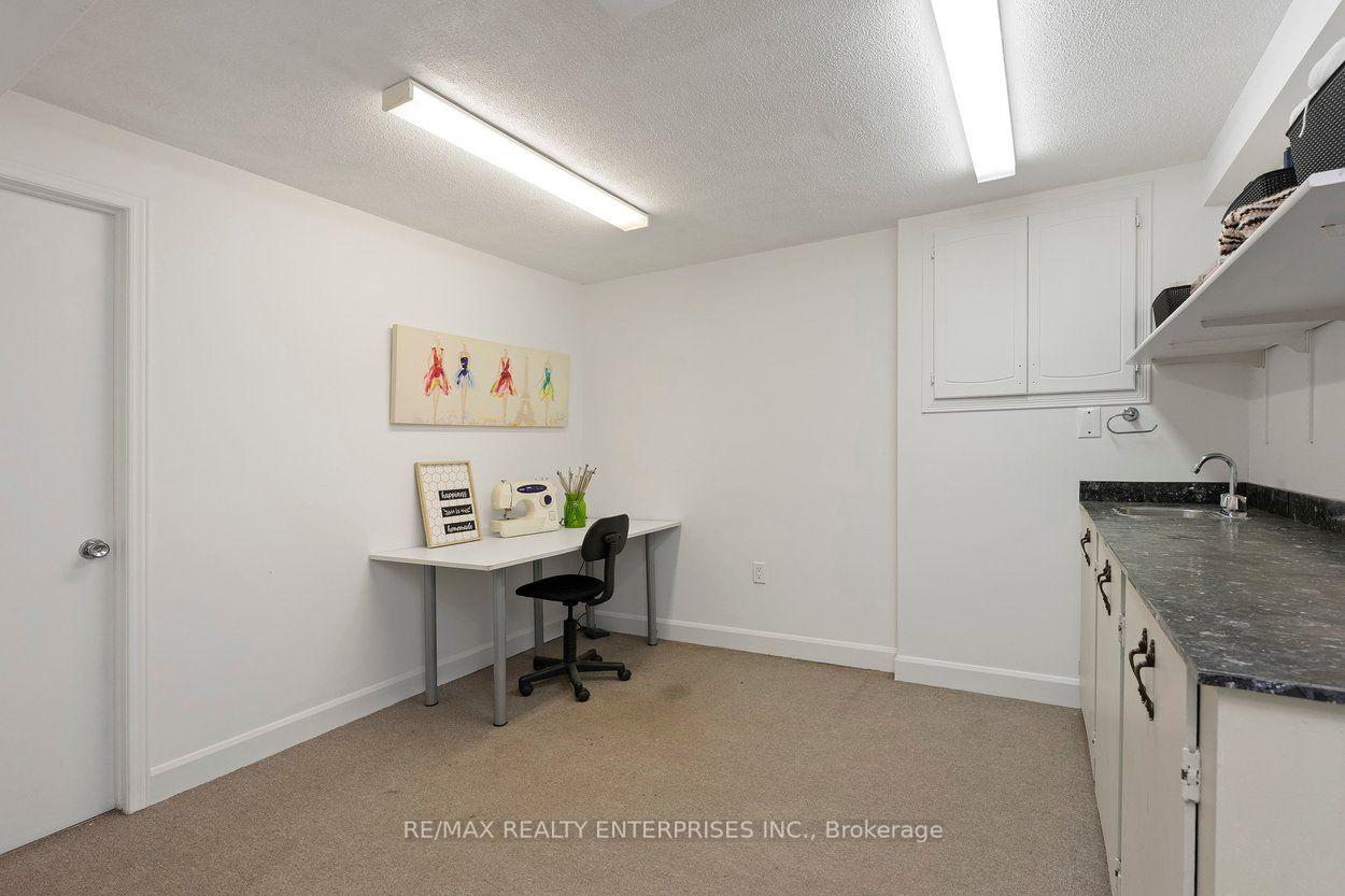 Photo 37 of 5081 Brady Avenue, Burlington, Appleby — HOMEH