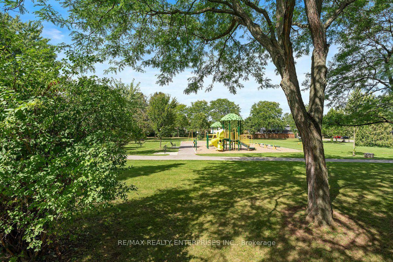 Photo 46 of 5081 Brady Avenue, Burlington, Appleby — HOMEH