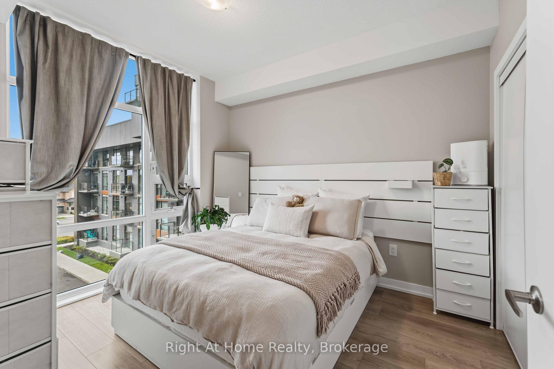 Photo 16 of Unit 321, 460 Dundas Street E, Hamilton, Waterdown — HOMEH