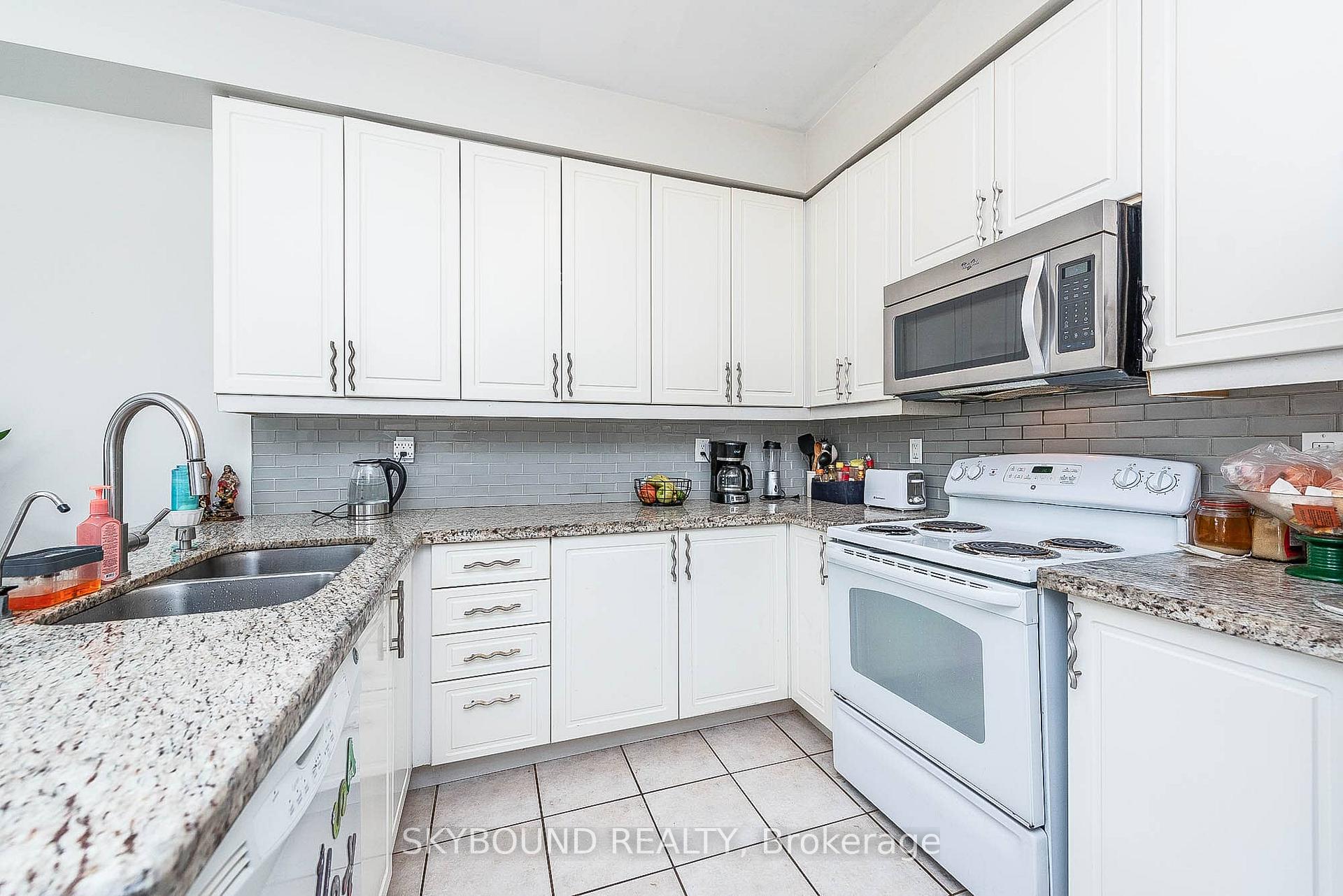 Photo 16 of 66 Skylark Drive, Vaughan, Vellore Village — HOMEH